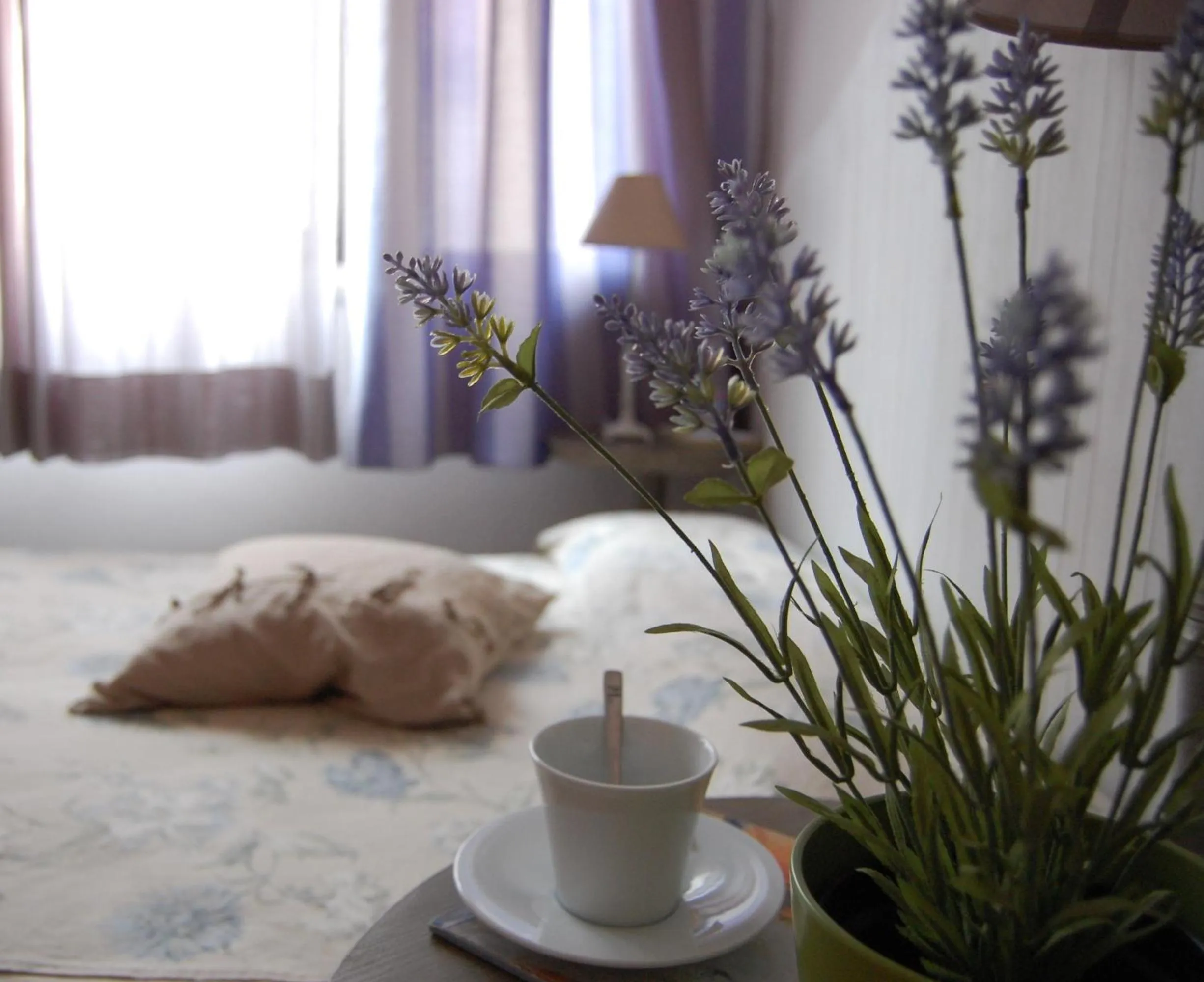 Bed in PortAtenea - Atenea Collection