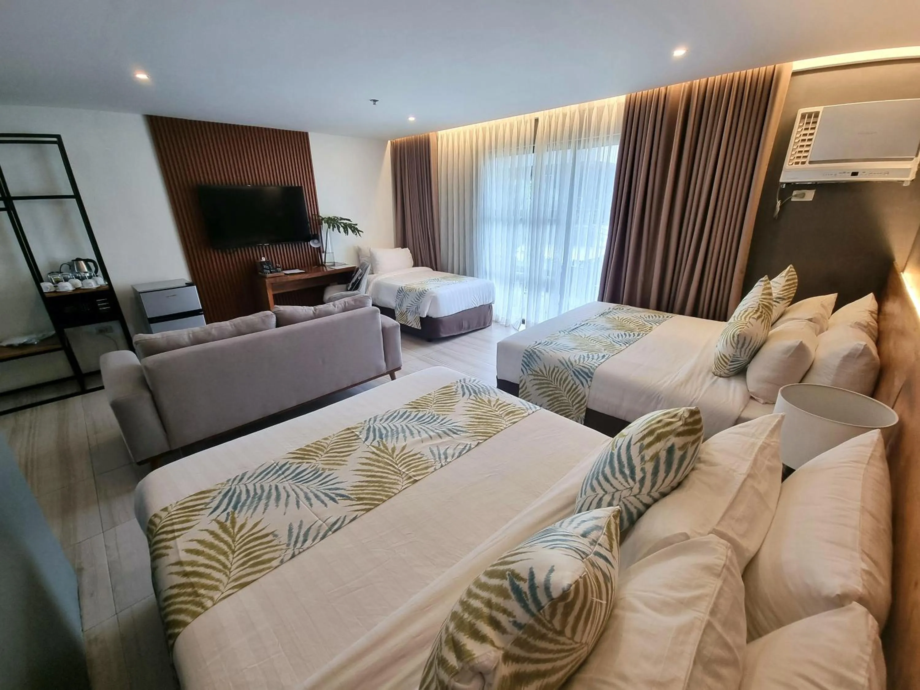 Living room, Bed in Balar Hotel and Spa