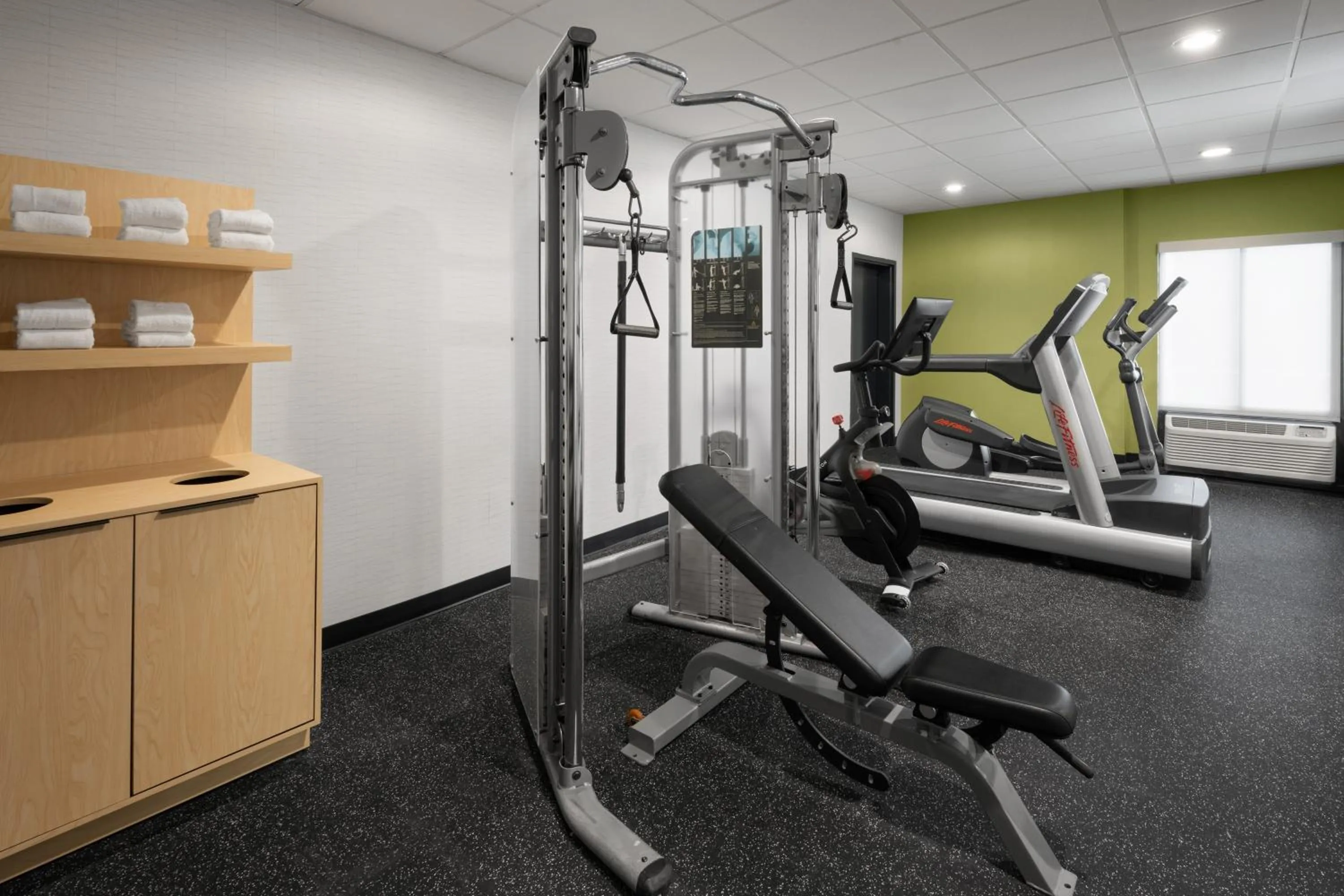 Fitness centre/facilities in Spark by Hilton Decatur