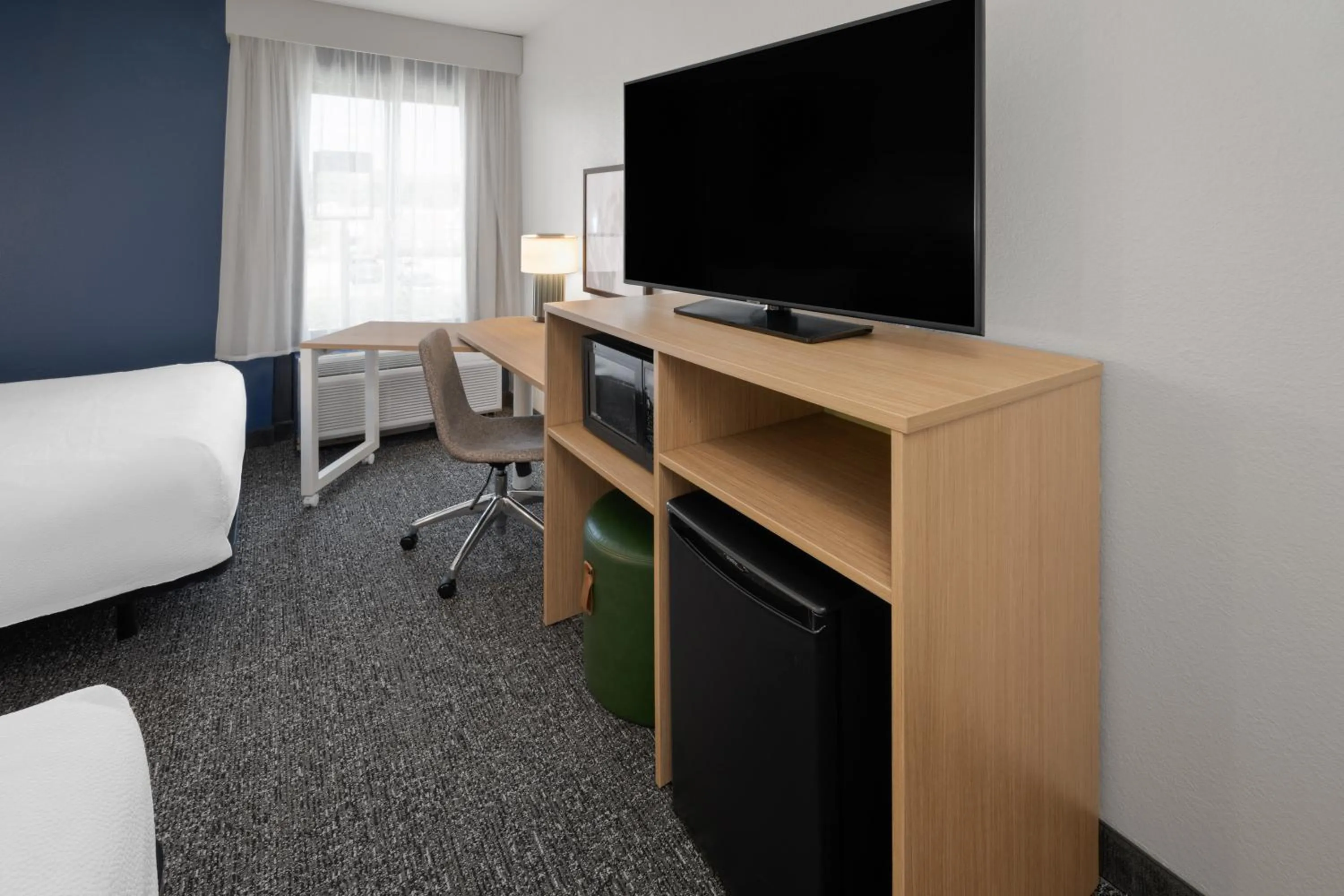 TV and multimedia in Spark by Hilton Decatur