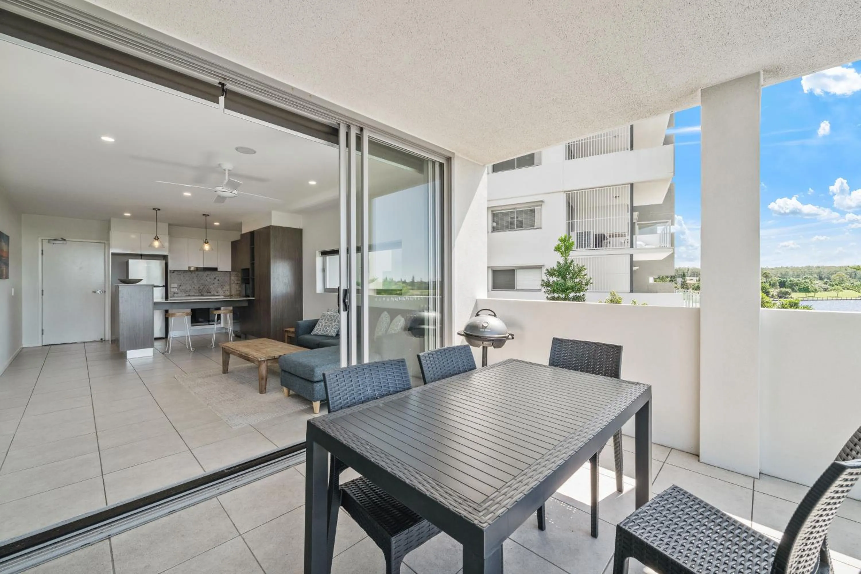 Balcony/Terrace in North Shore Oceanside Kawana