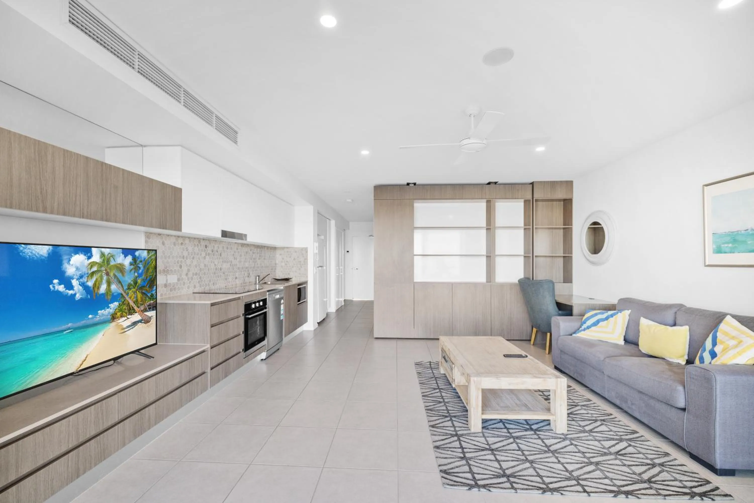 TV and multimedia in North Shore Oceanside Kawana