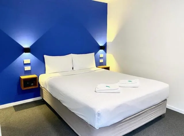 Bed in Huskisson Beach Escape