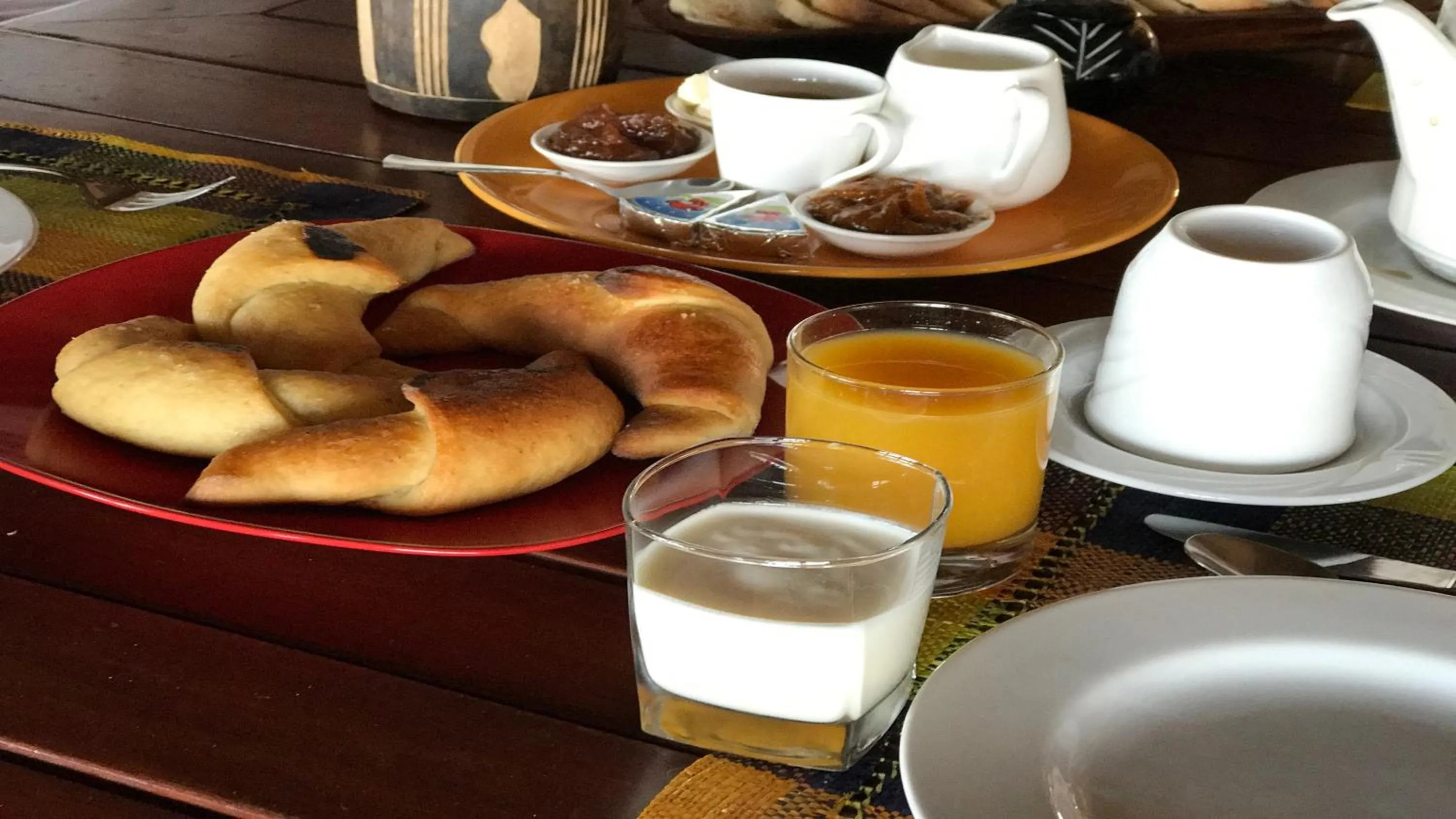 Continental breakfast in Laguna Blu - Resort Madagascar