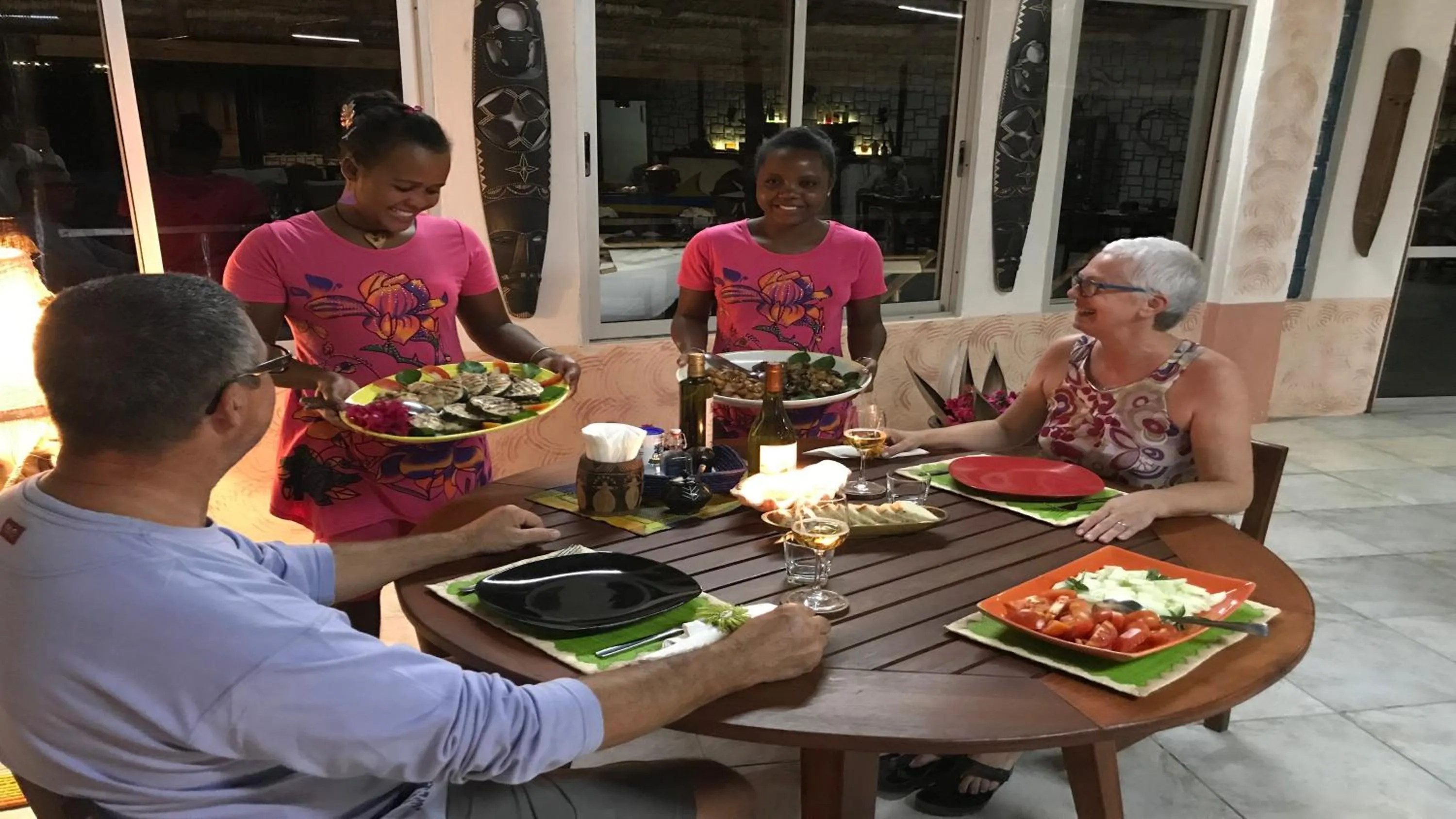 Staff in Laguna Blu - Resort Madagascar