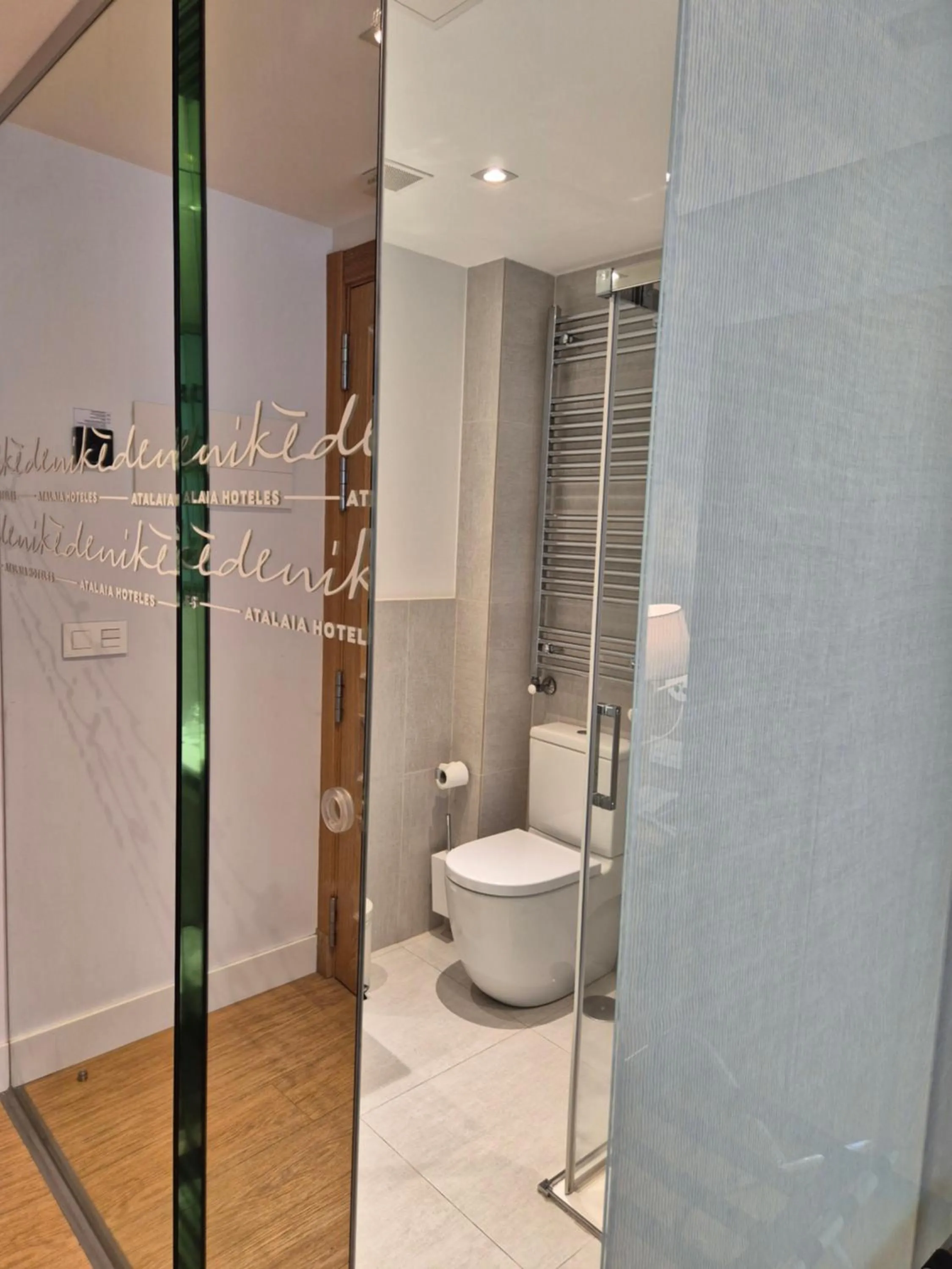 Deniké Grupo Atalaia