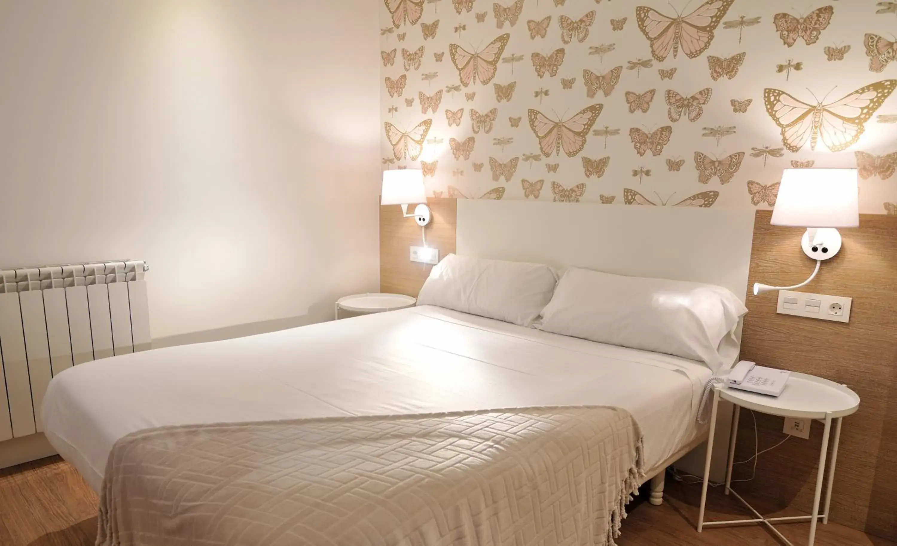 Interior Double or Twin Room in Deniké Grupo Atalaia Interior Double or Twin Room in Deniké Grupo Atalaia