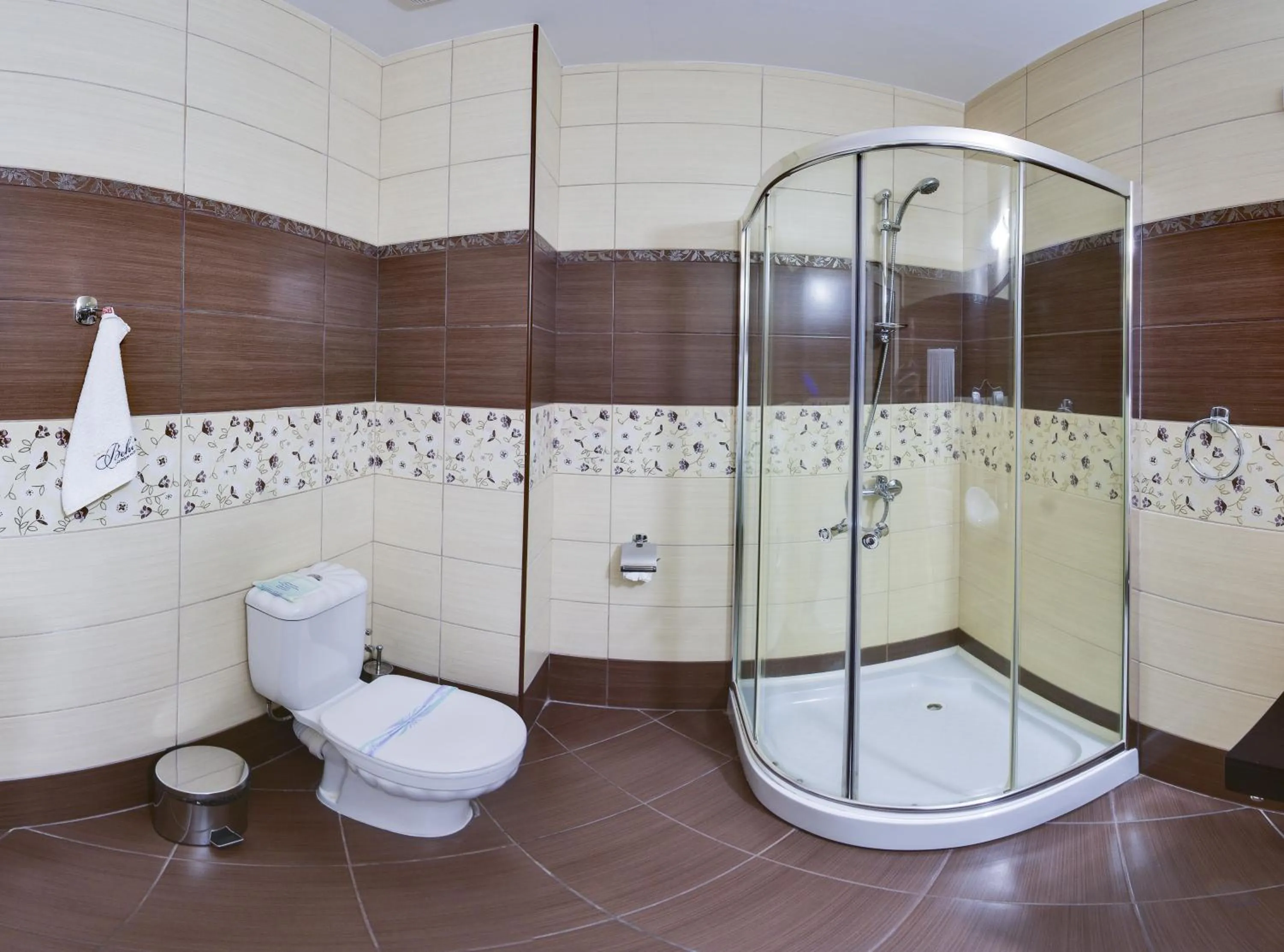 Shower in Boutique Hotel Behi