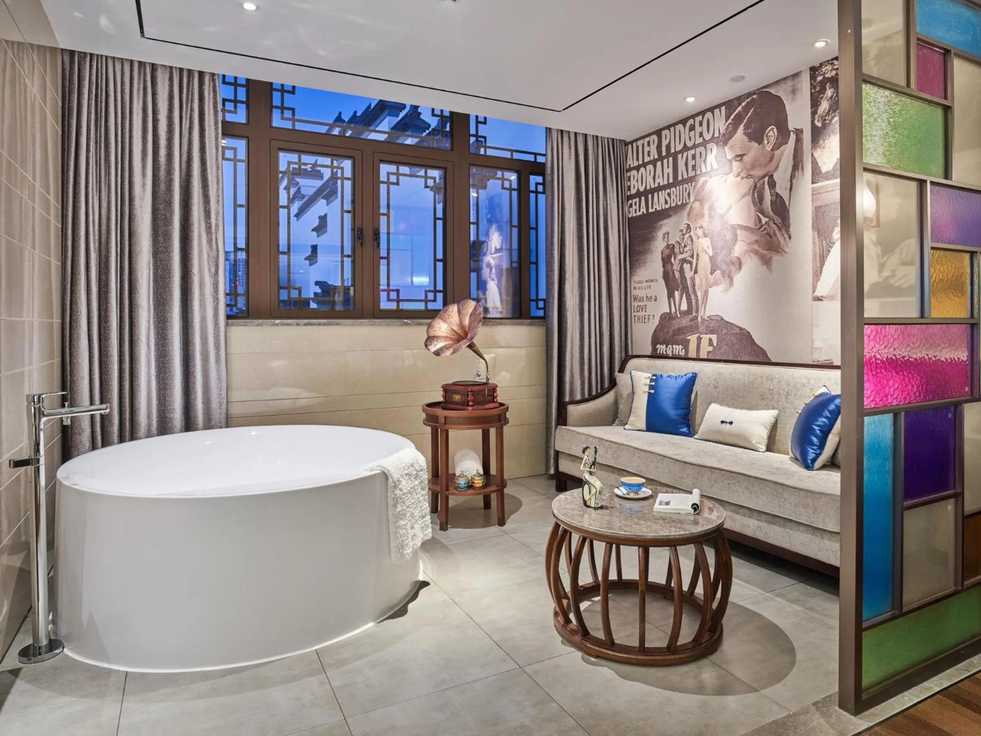 Bath in SSAW Boutique Hotel Nanjing Grand Theatre