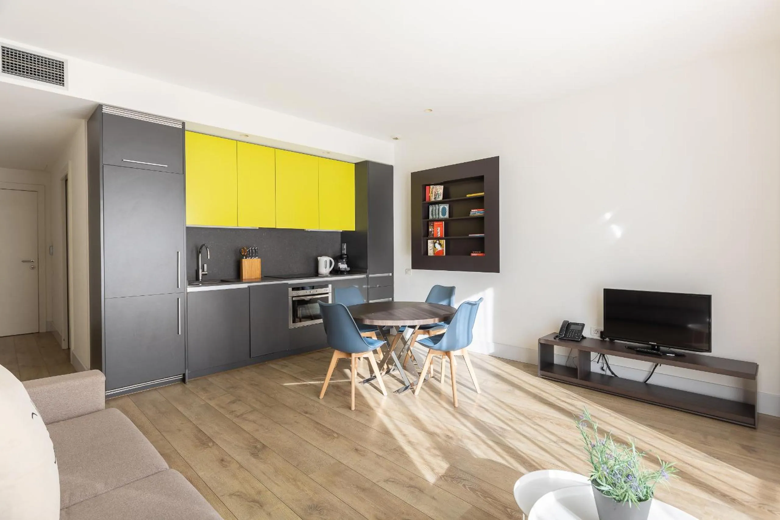 Kitchen or kitchenette in Cosmo Apartments Passeig de Gràcia