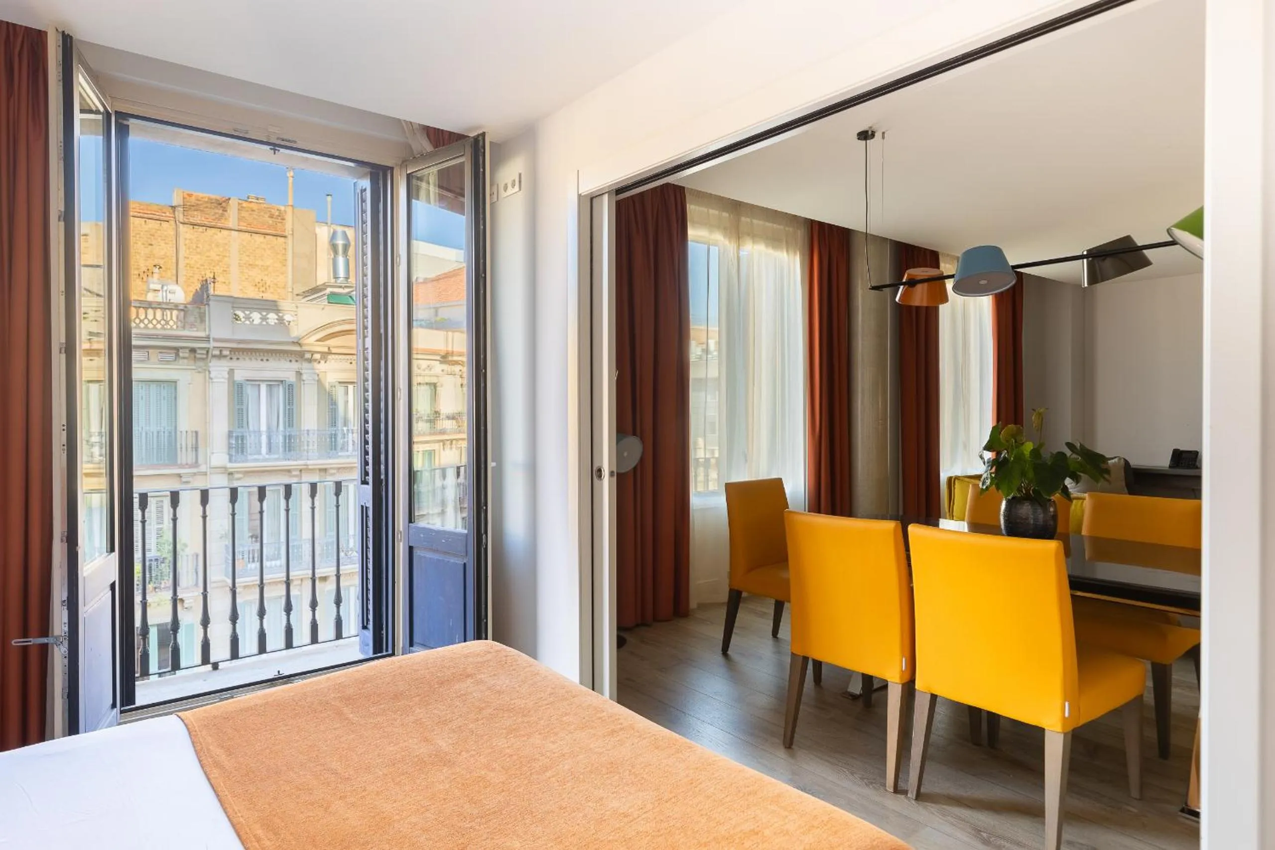 Bed in Cosmo Apartments Passeig de Gràcia