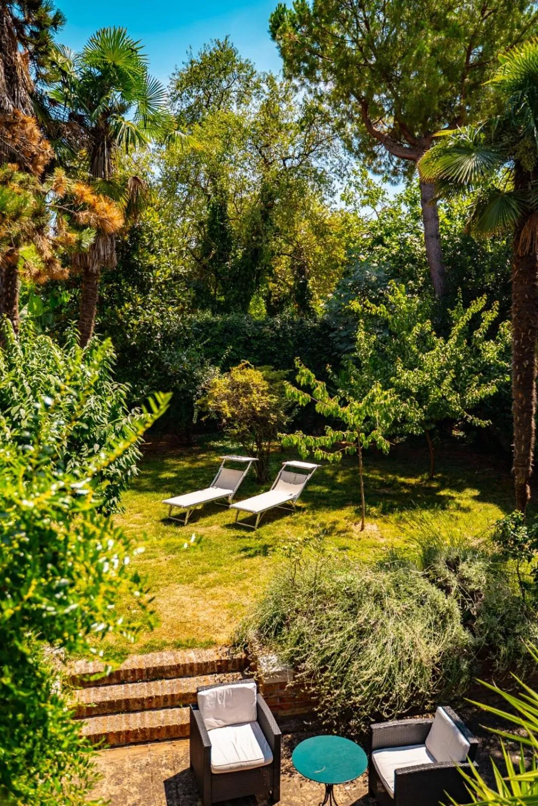 Property building in Ai Giardini di San Vitale