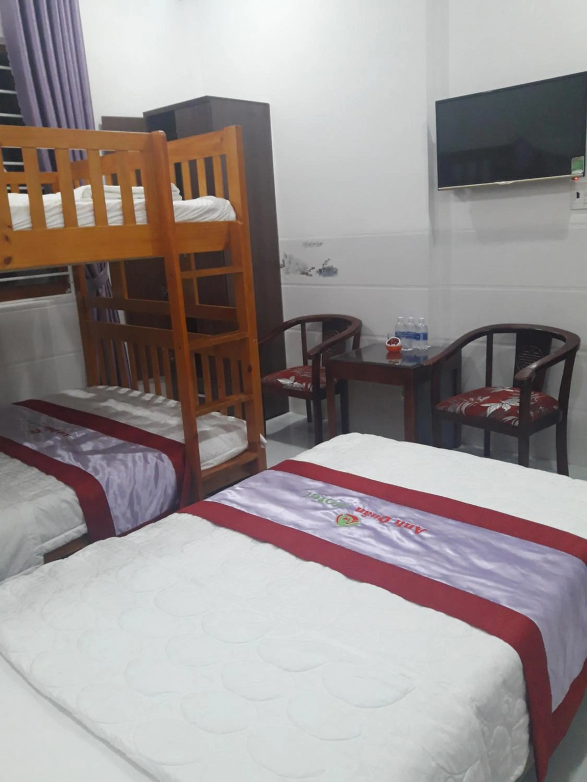 Bed in Anh Quân Hotel