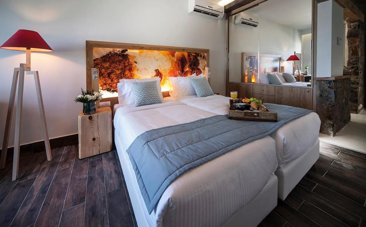 Bedroom, Bed in Elounda Orama