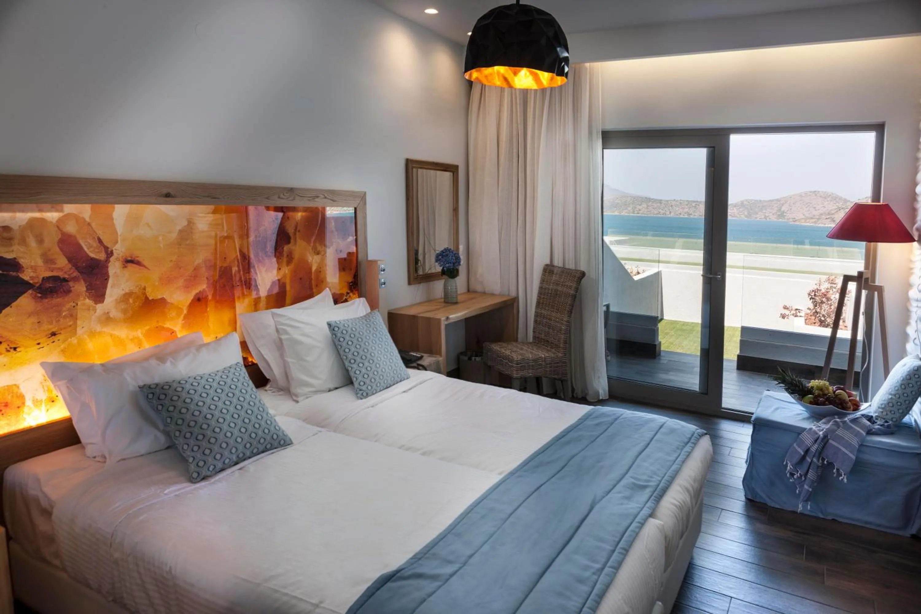 Bedroom, Bed in Elounda Orama