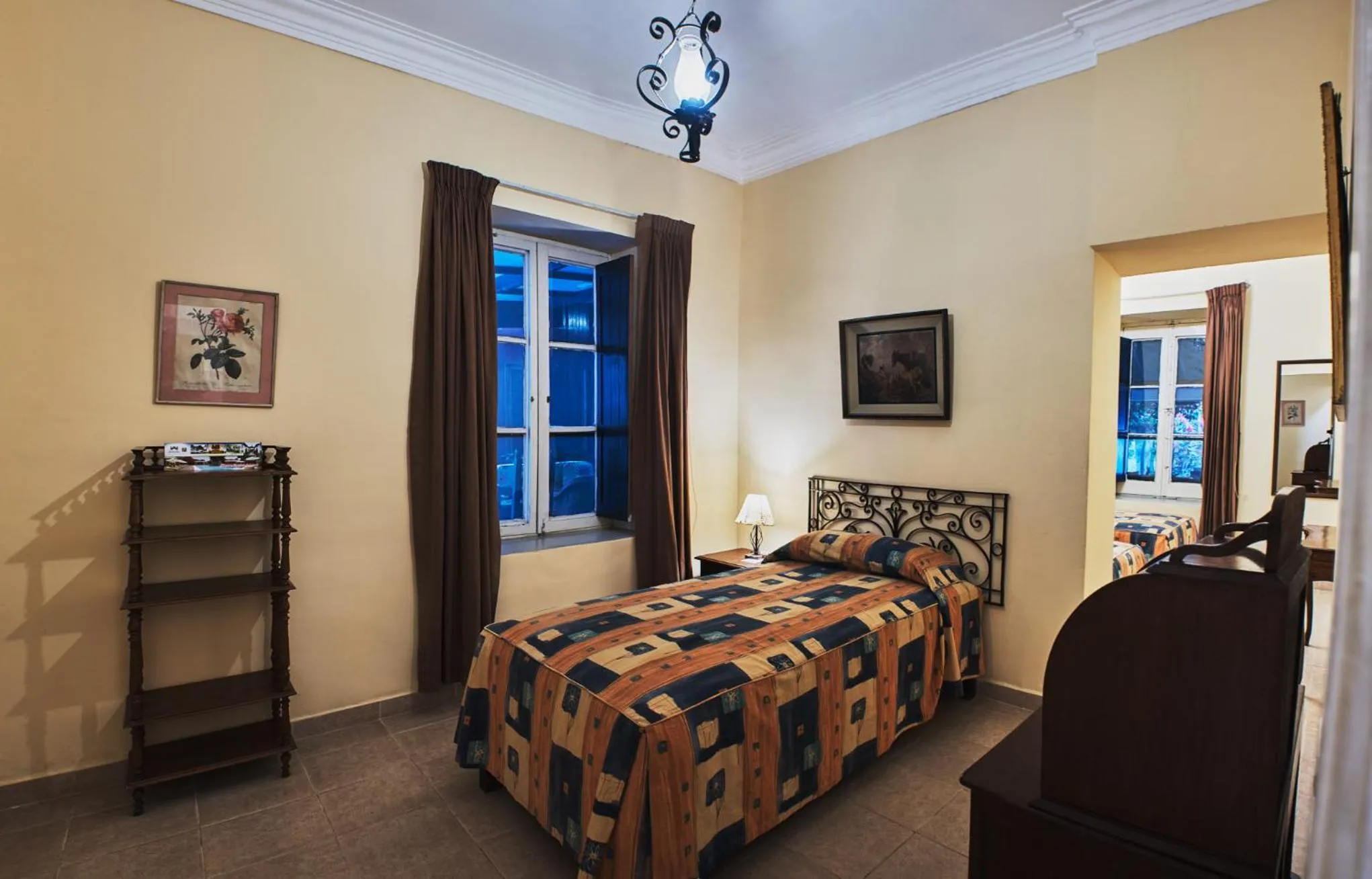 Photo of the whole room, Bed in Hotel Majoro