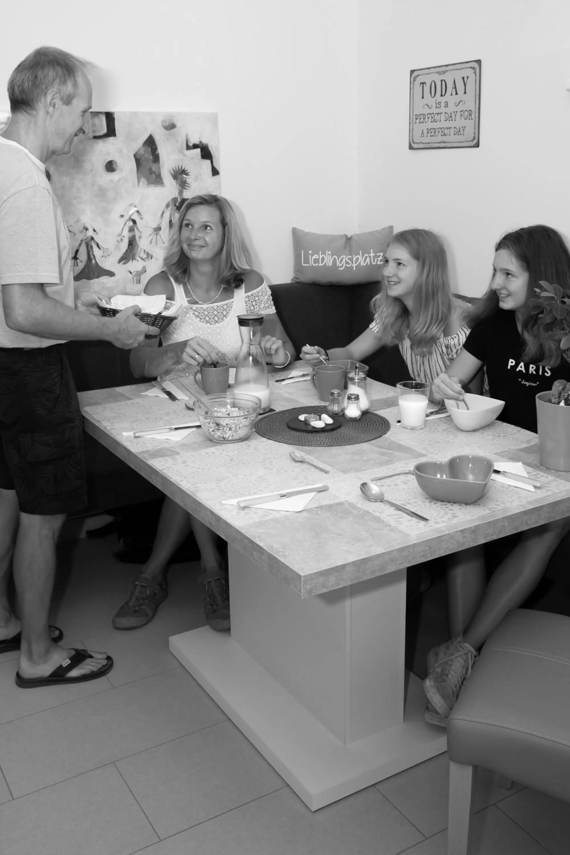 Food and drinks in Gästehaus Krause