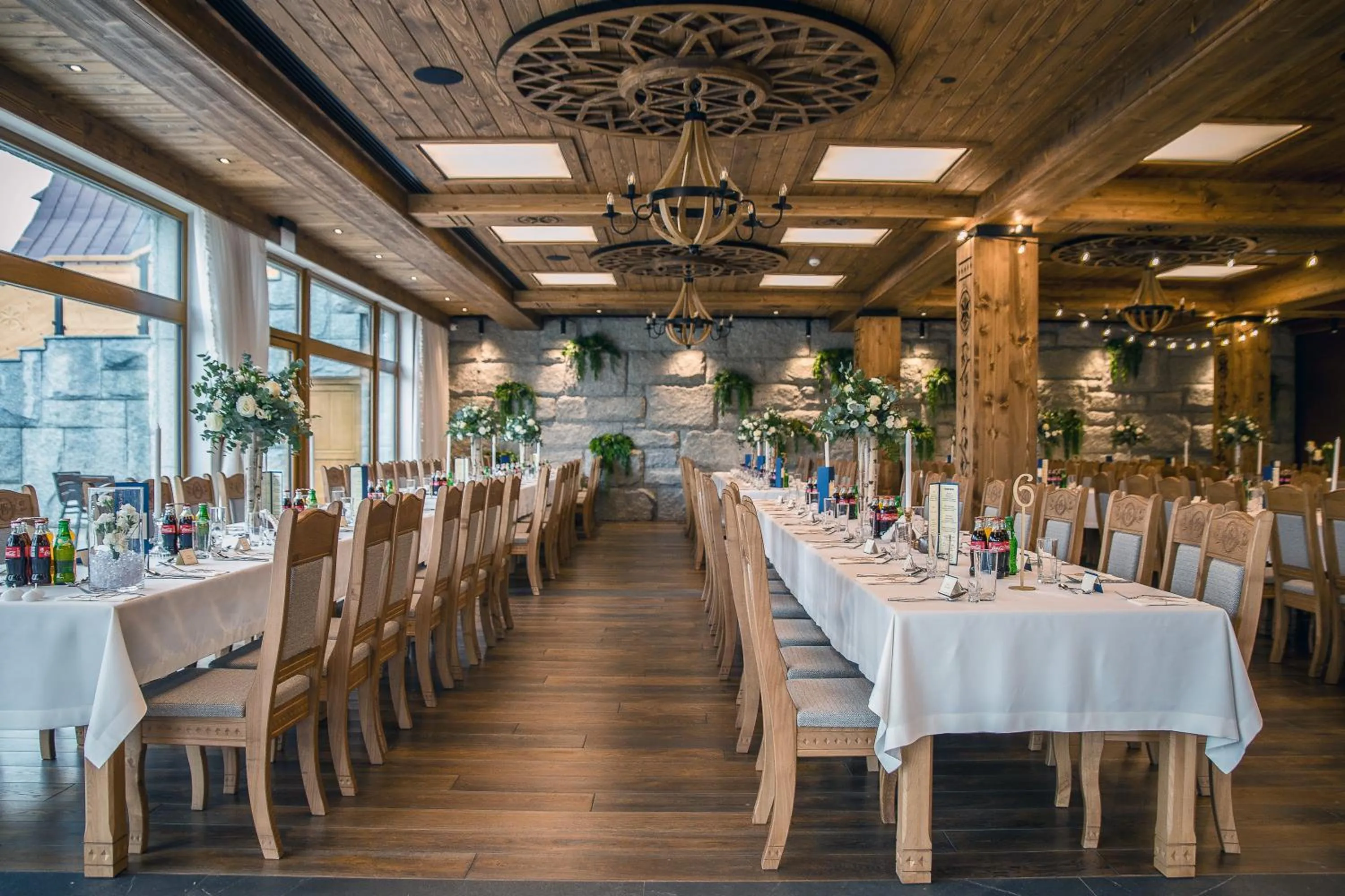 Restaurant/places to eat in Hotel Litworowy Staw