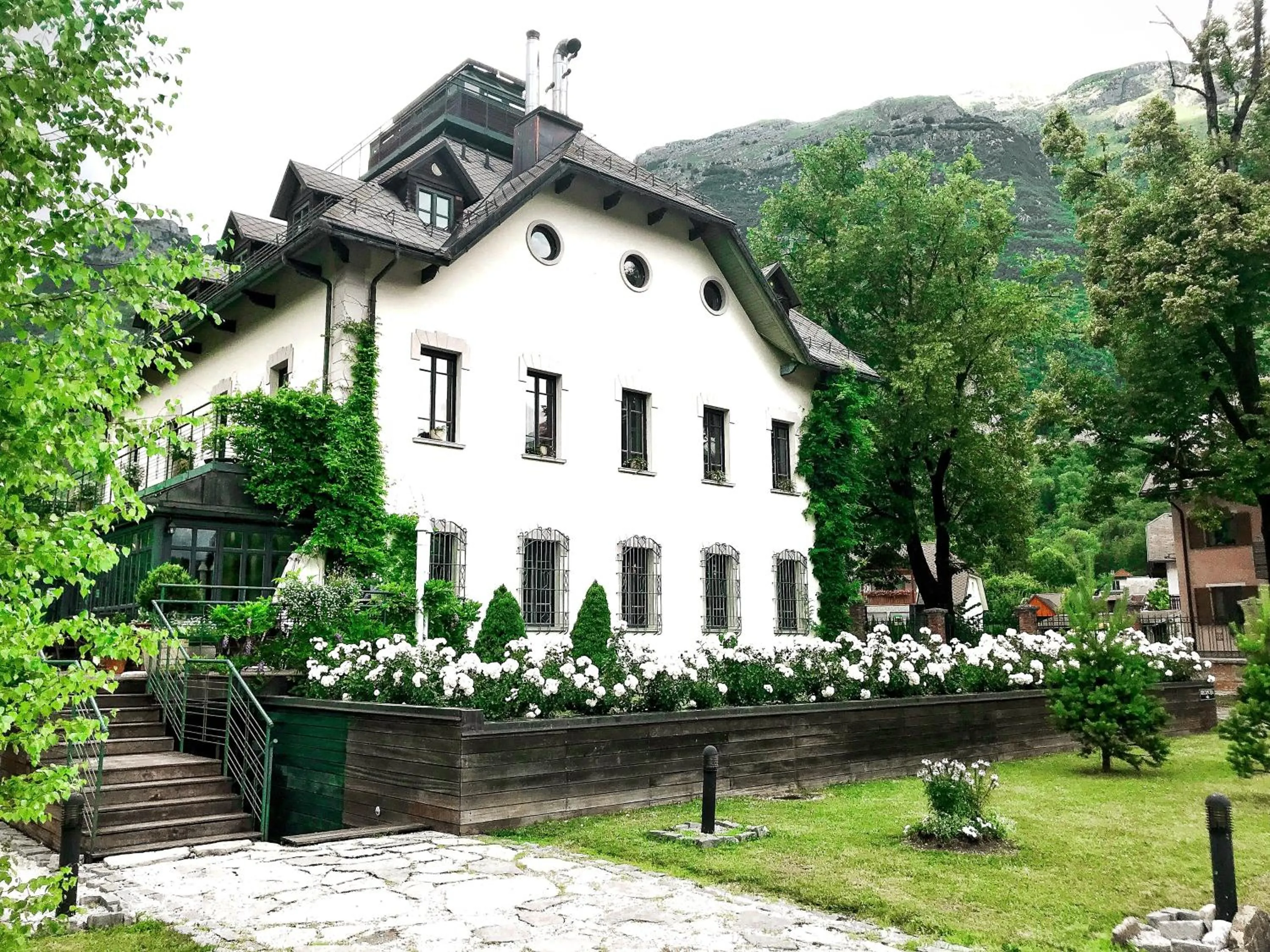 Property building in Boutique Hotel Dobra Vila Bovec