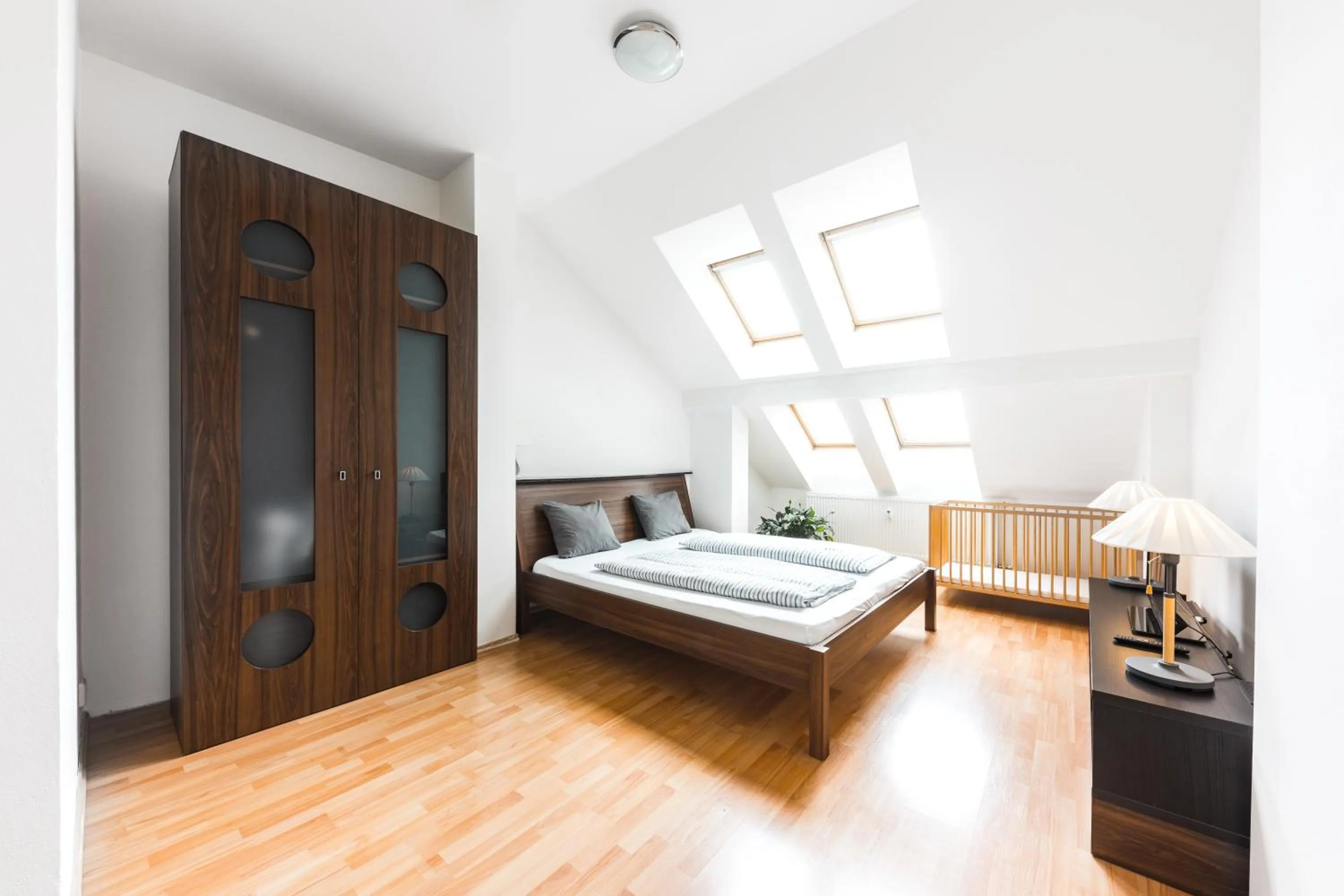 Bedroom, Bed in Jacob Brno