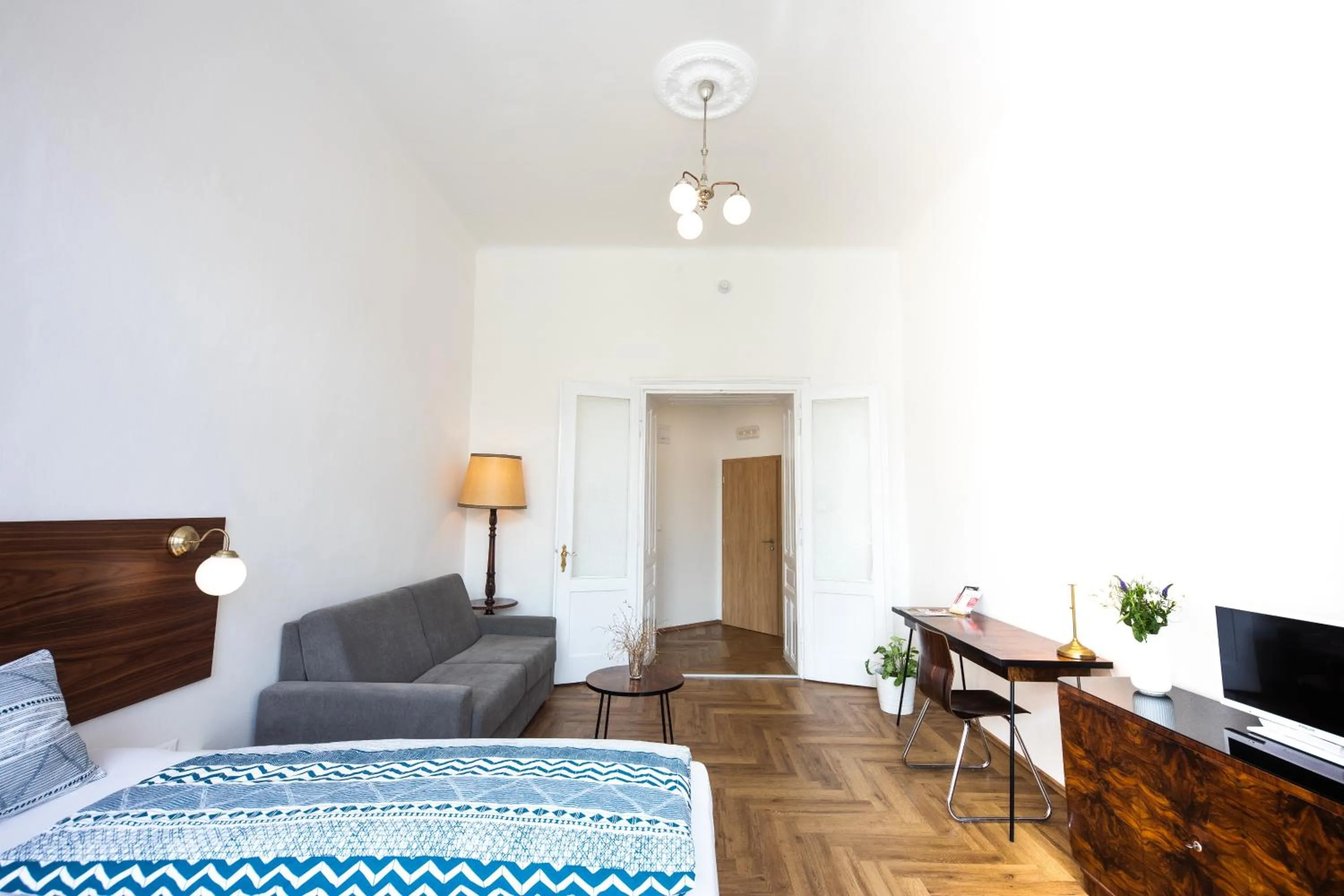 Photo of the whole room, Bed in Jacob Brno