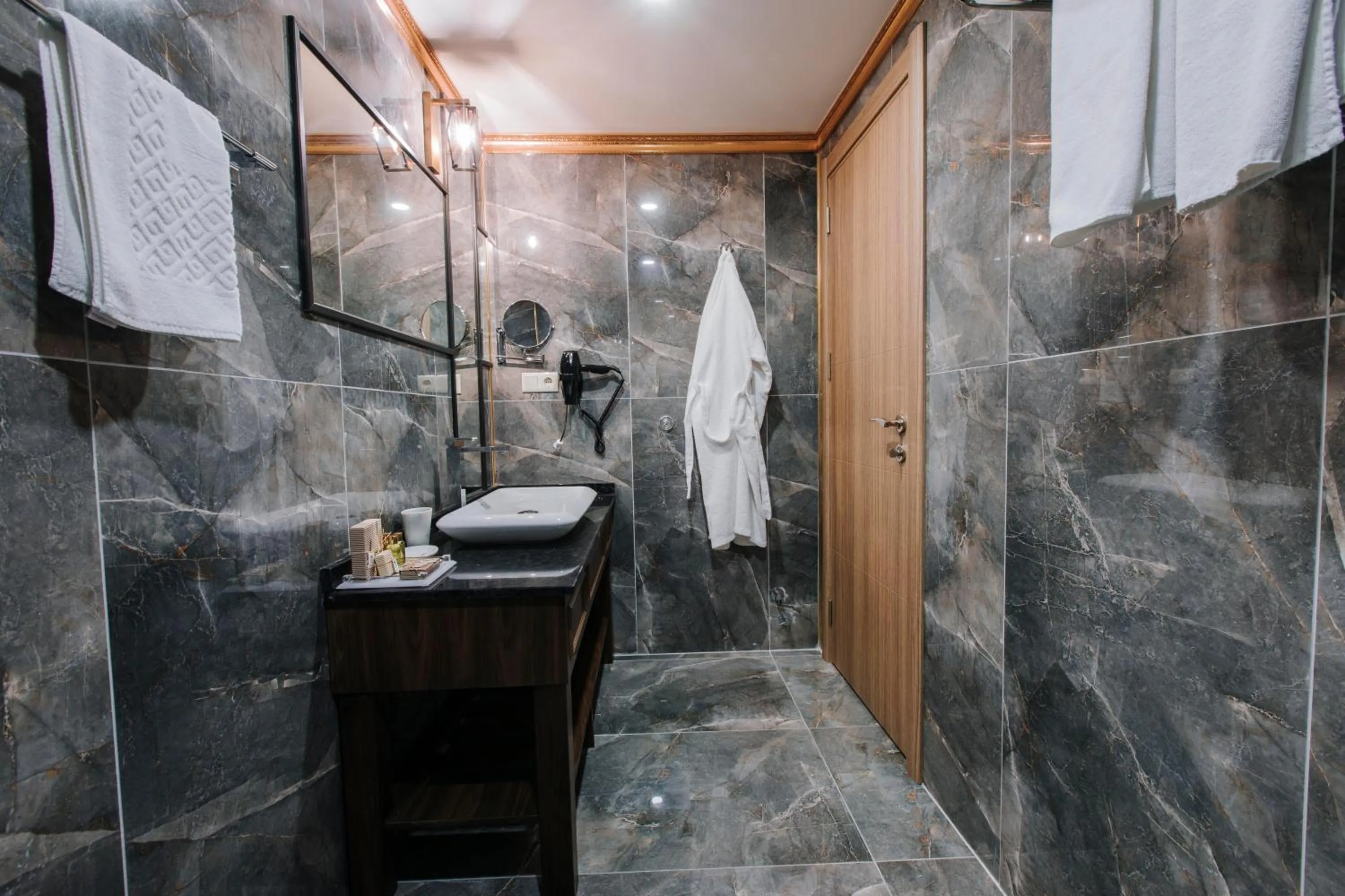 Bathroom in TS Gold Otel