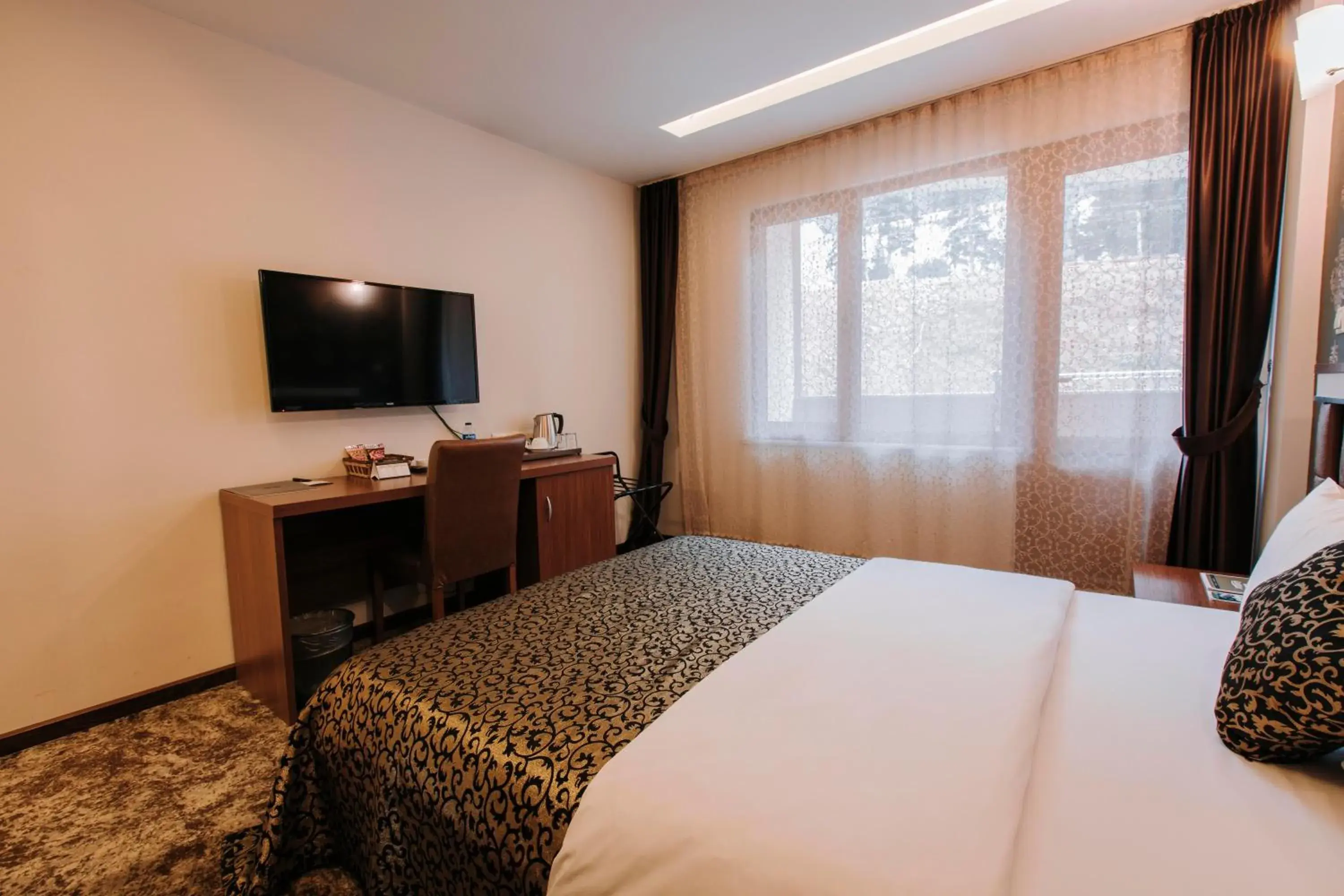 Double Room with Mountain View in TS Gold Otel Double Room with Mountain View in TS Gold Otel