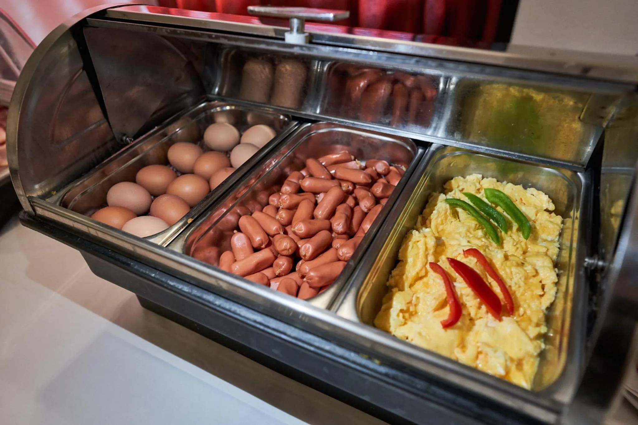 Breakfast in Hotel Royal