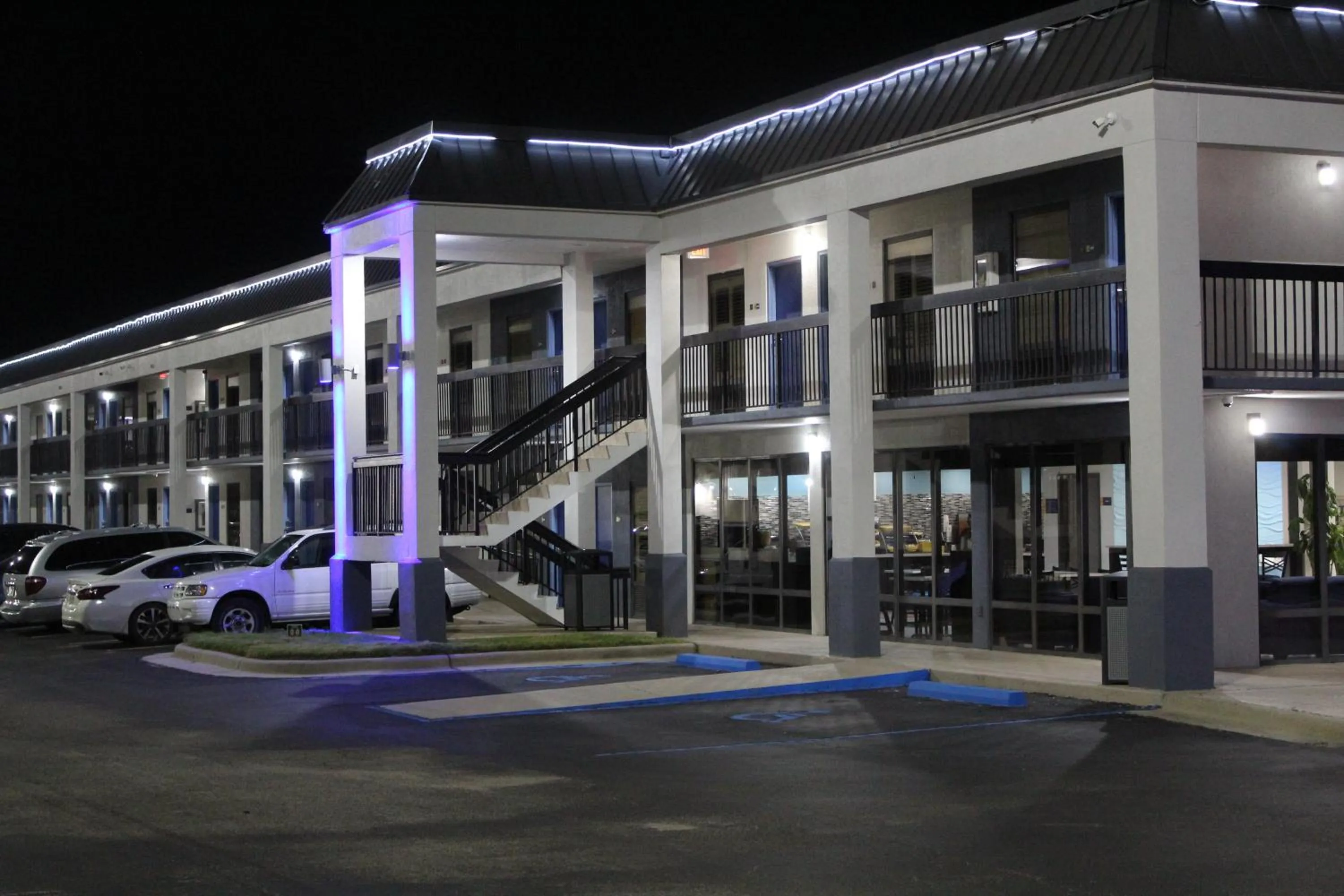 Property building in Days Inn by Wyndham Marianna