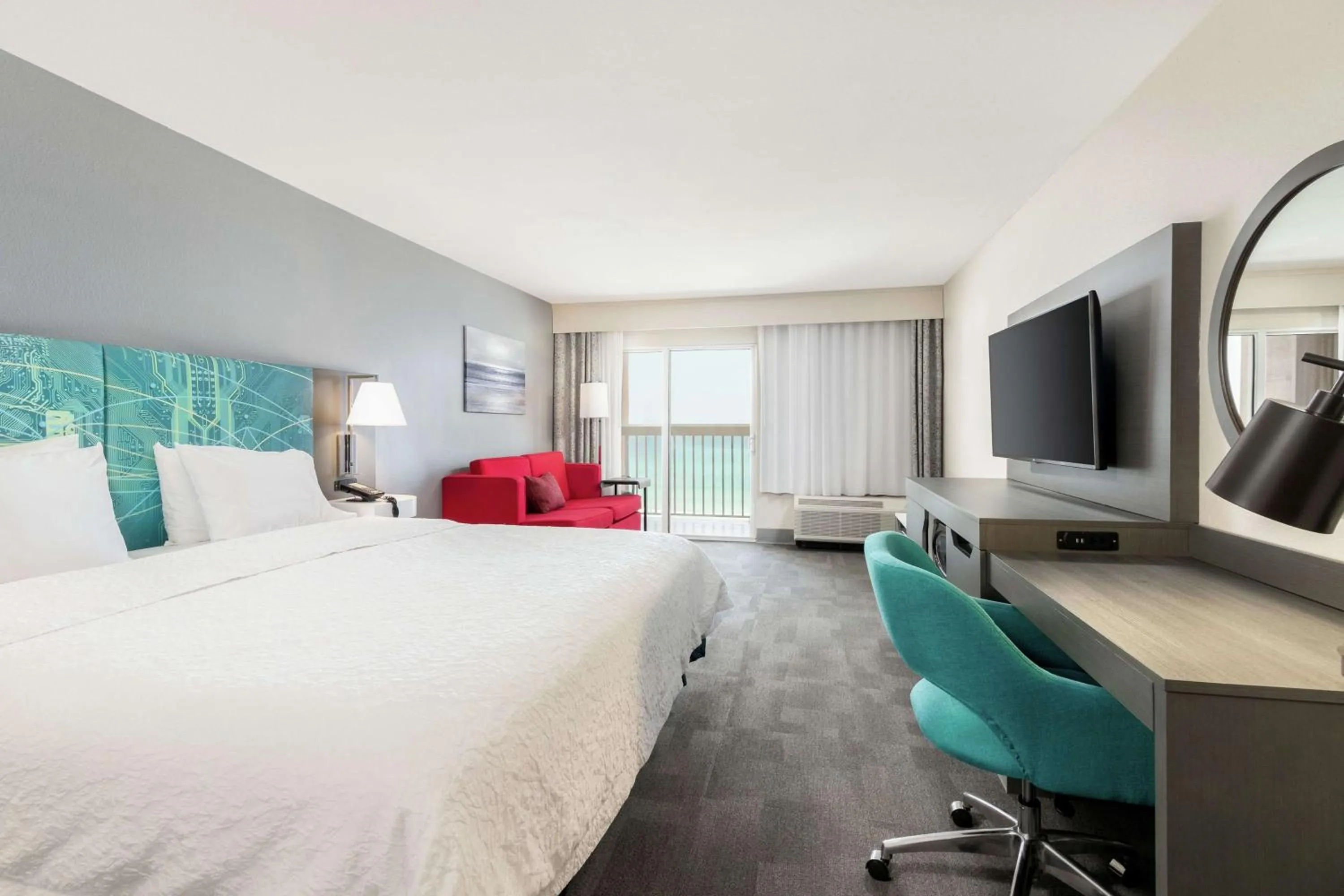 Bedroom, Bed in Hampton Inn Daytona Shores-Oceanfront
