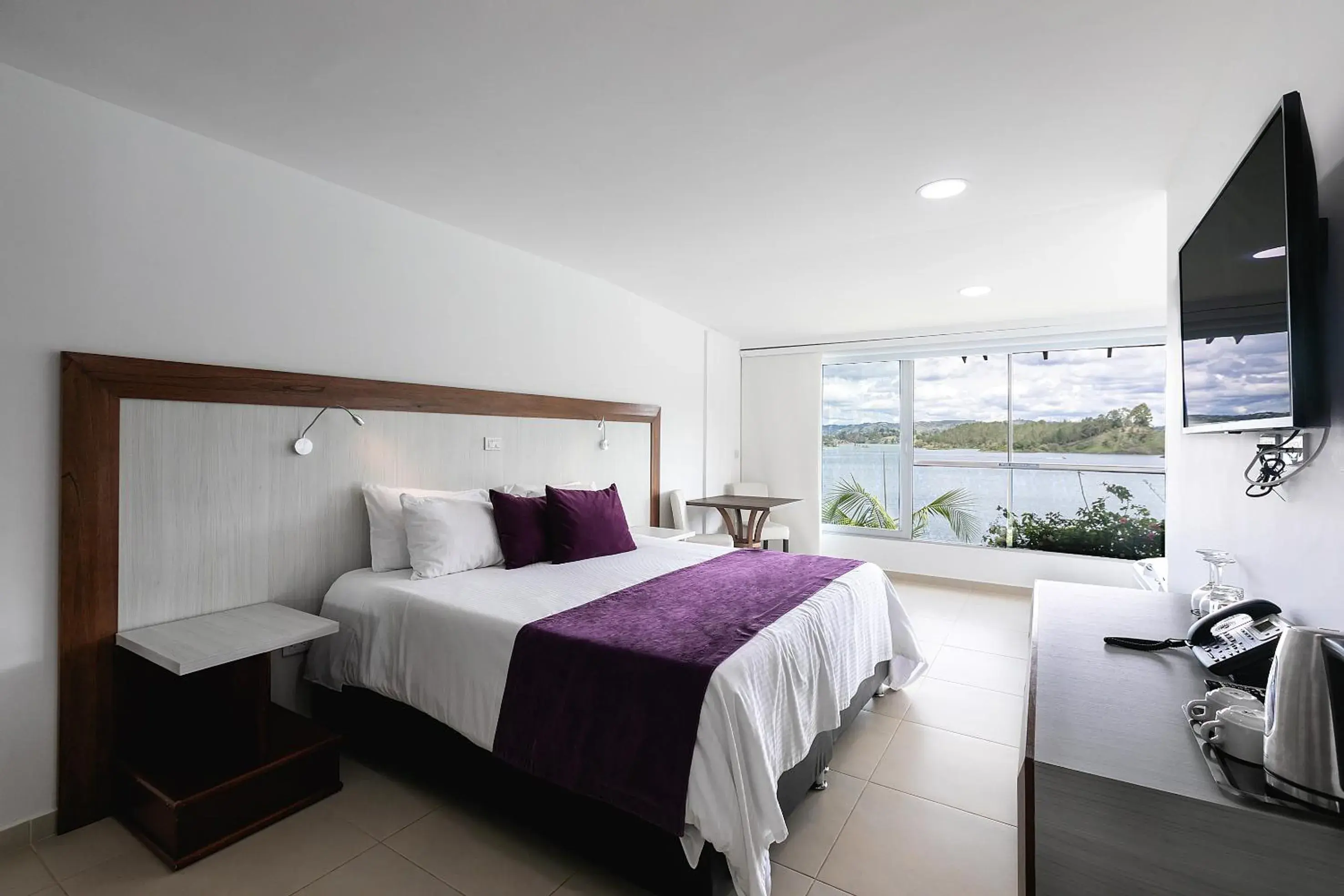 Double Room with Spa Bath - single occupancy in Hotel Los Recuerdos Double Room with Spa Bath - single occupancy in Hotel Los Recuerdos