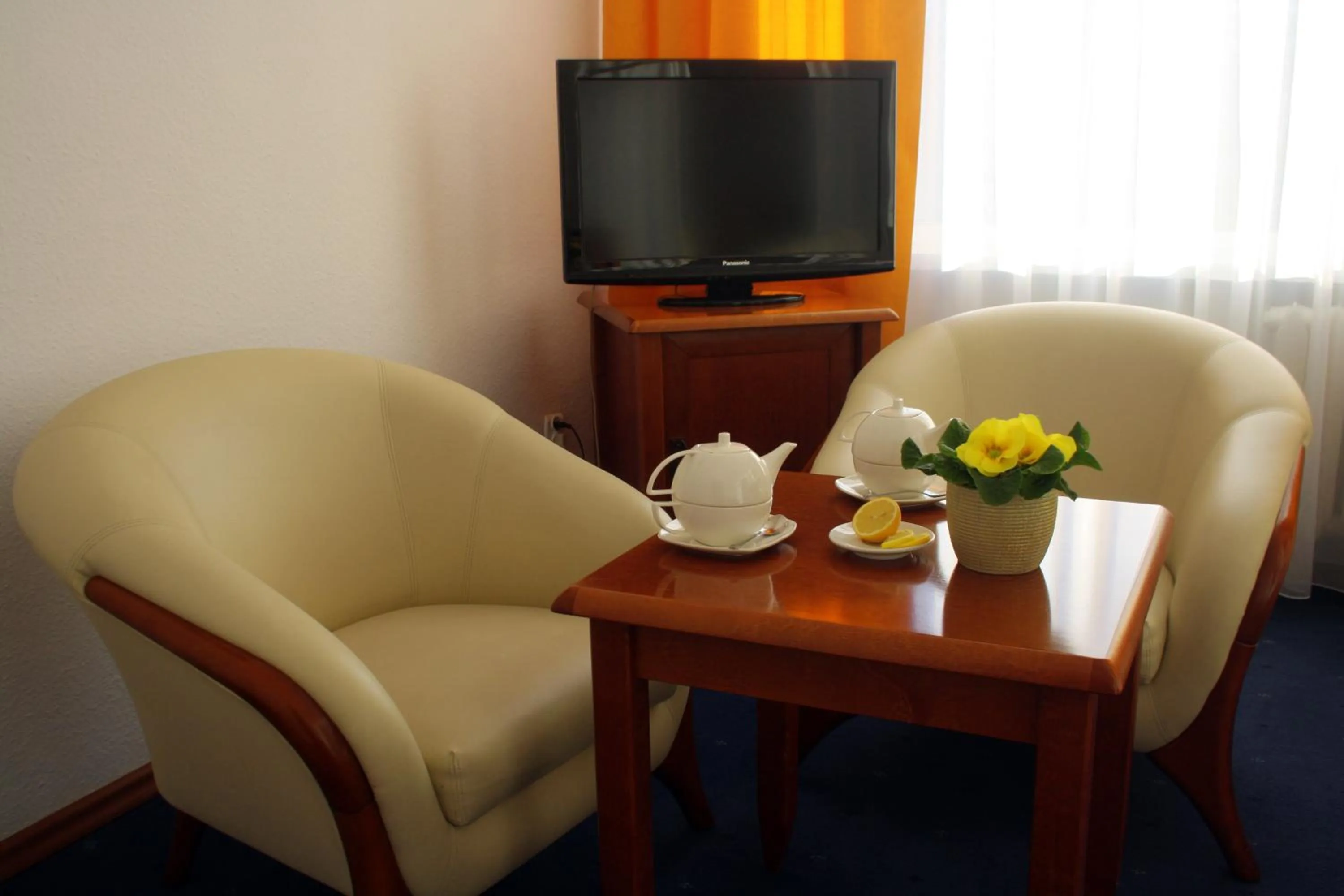 Seating area in Hotel Logos