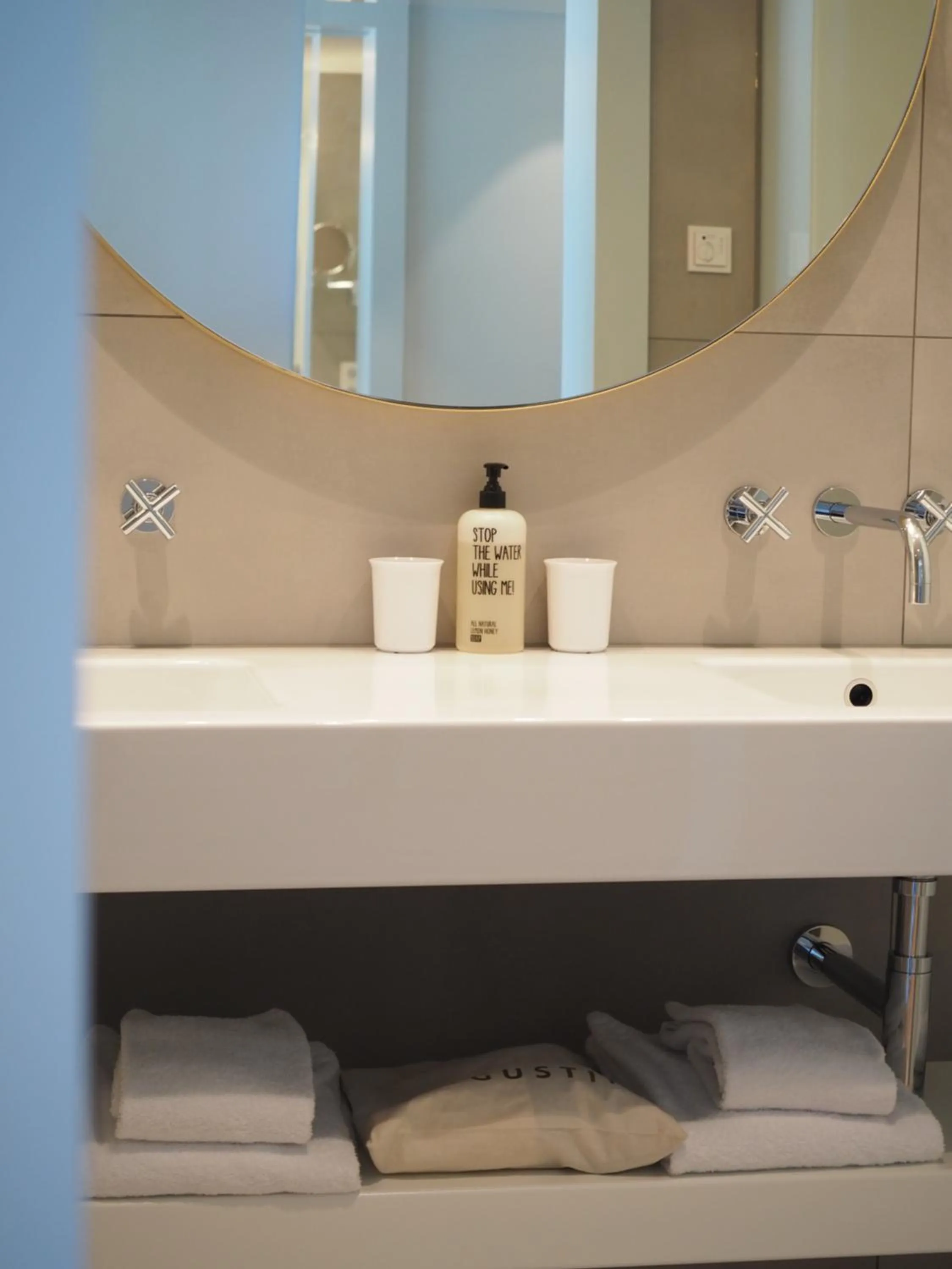 Bathroom in Jugend- und Familienhotel Augustin