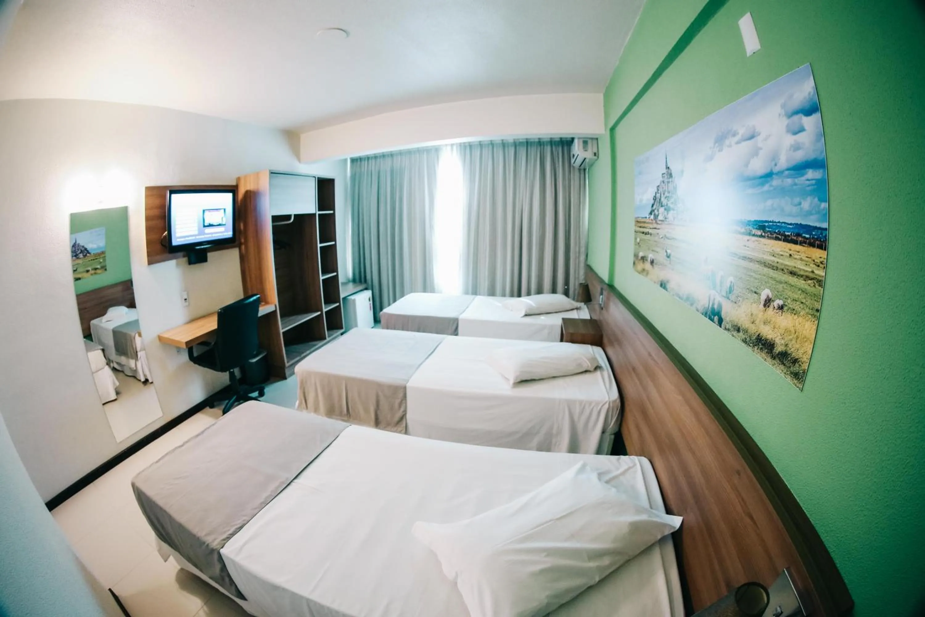 Photo of the whole room, Bed in Tri Hotel Smart Criciuma