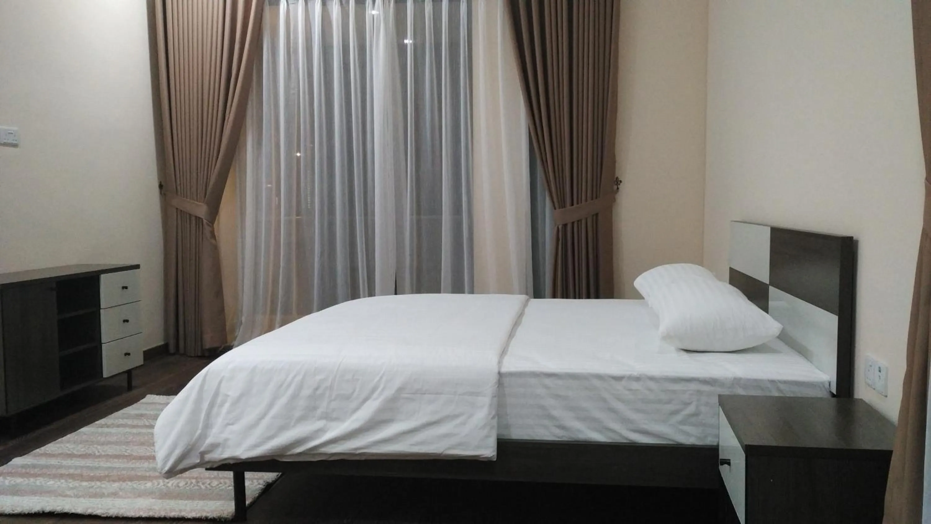 Bedroom, Bed in SleepRest @ Nagoya Valley