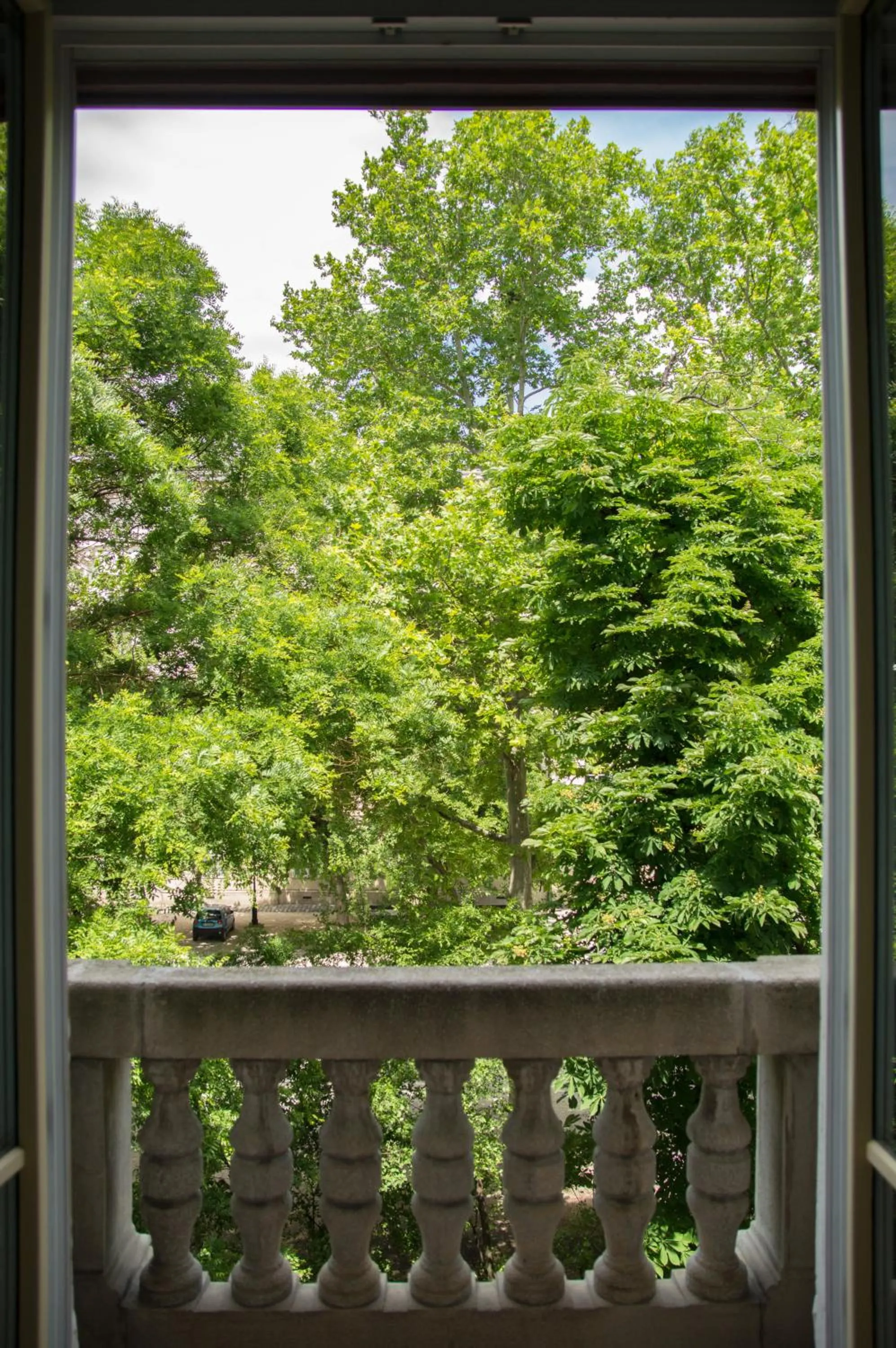 Day in Harmonia Palace - Luxury Apartments