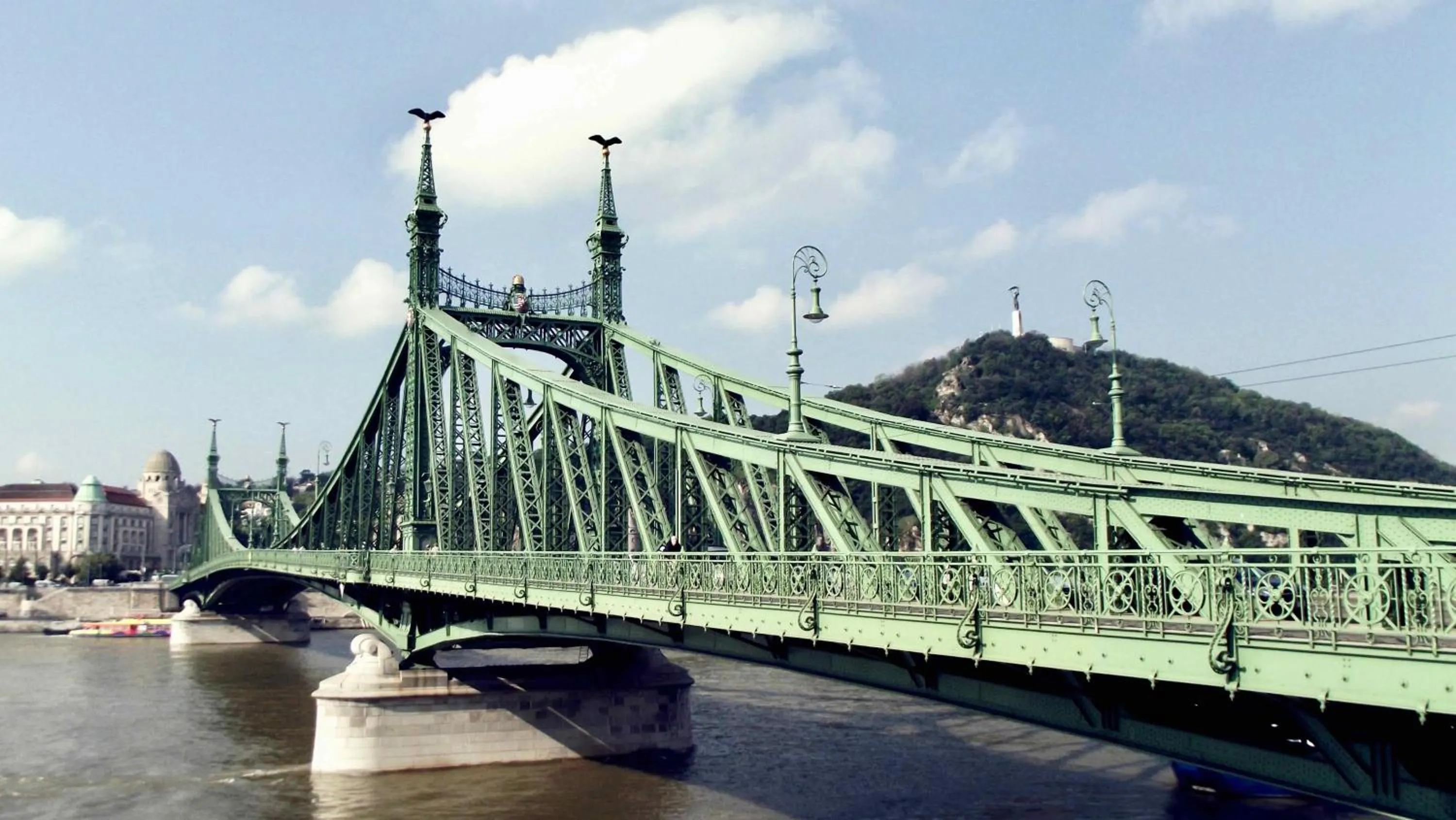 Neighbourhood in Harmonia Palace - Luxury Apartments