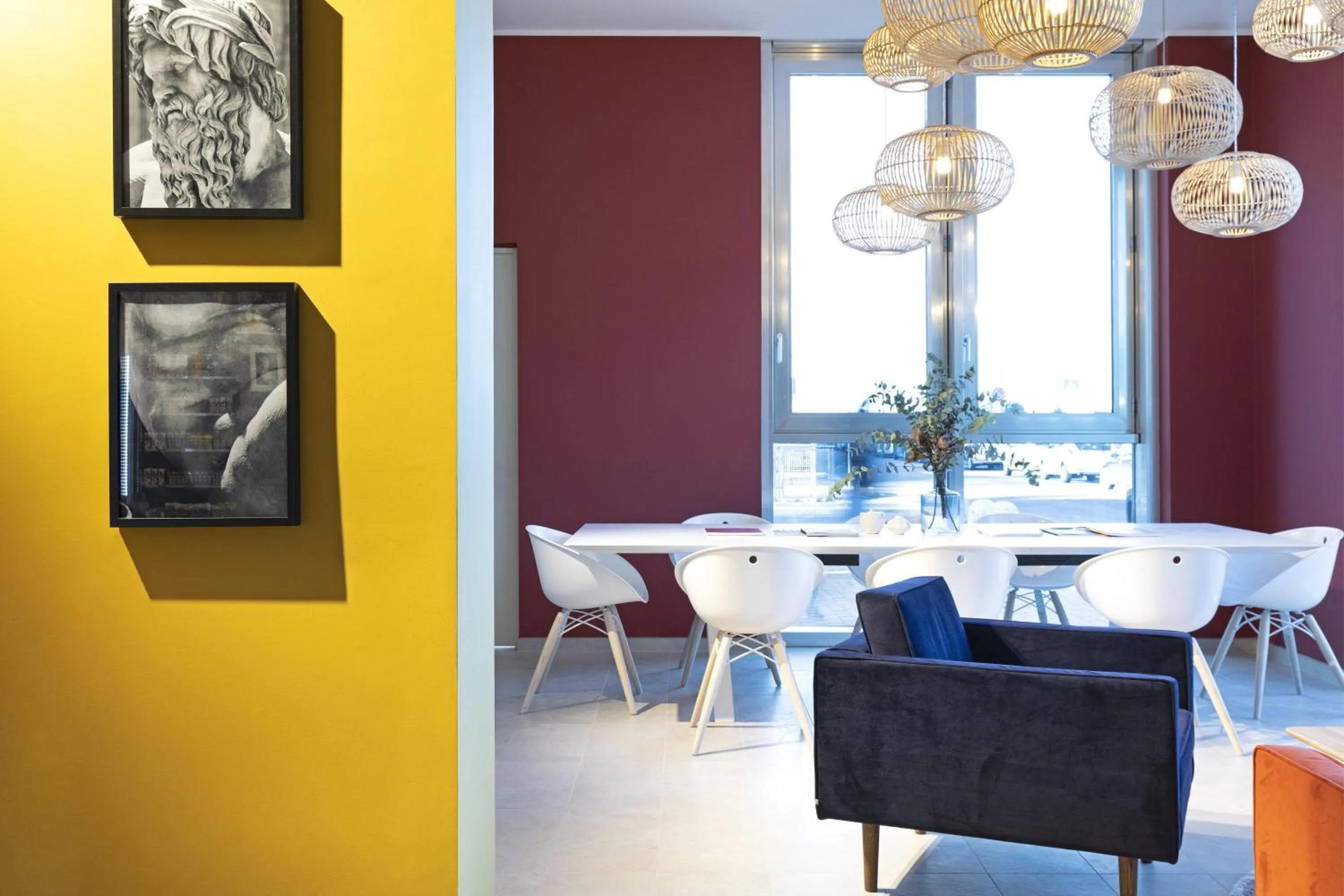 Lobby or reception in B&B Hotel Roma Fiumicino Aeroporto Fiera 1