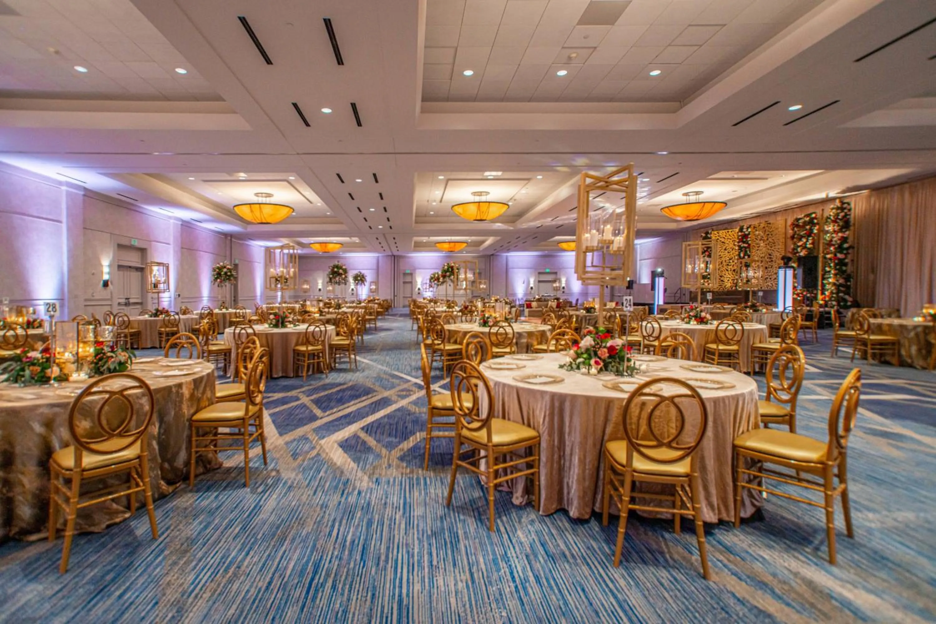 Lobby or reception in The Woodlands Waterway Marriott Hotel and Convention Center