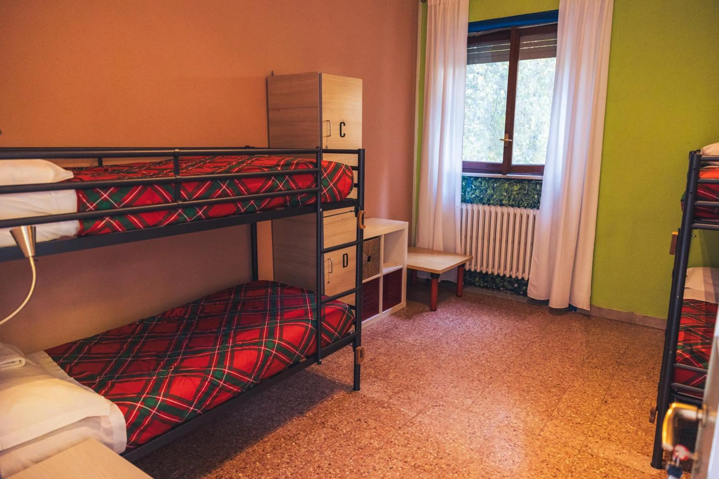 Photo of the whole room, Bed in OstellOlinda