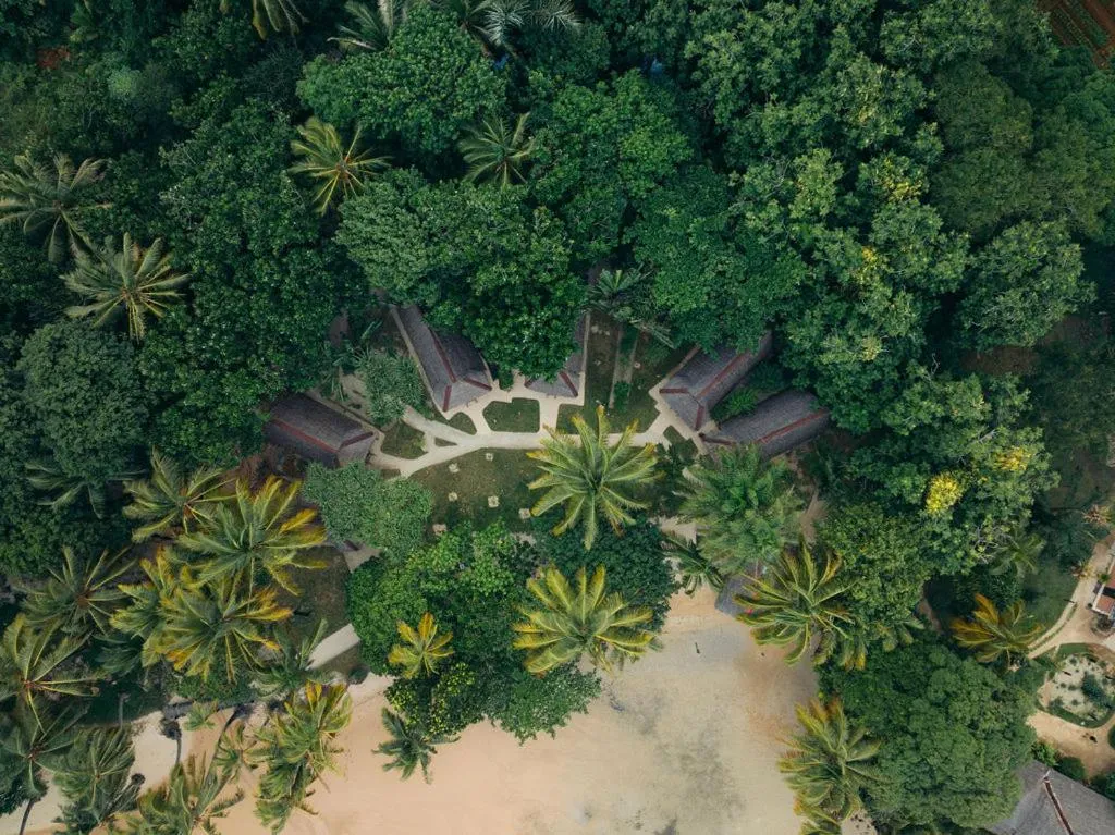 Property building in Aurora Lodge
