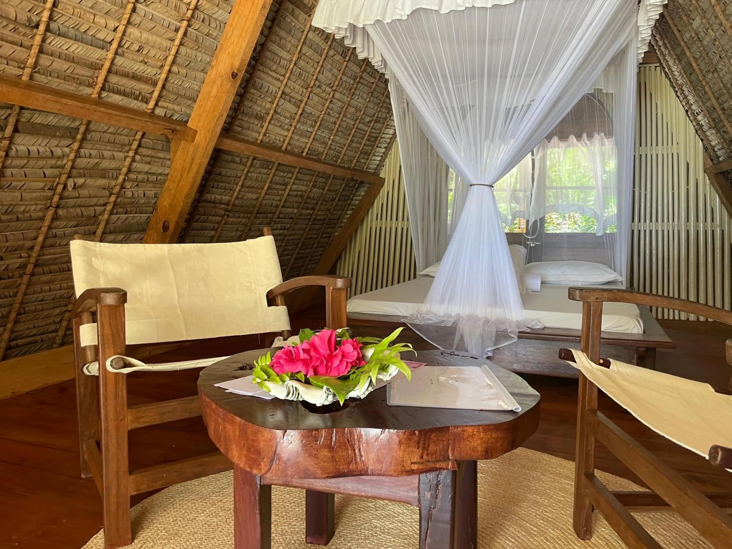 Seating area in Aurora Lodge