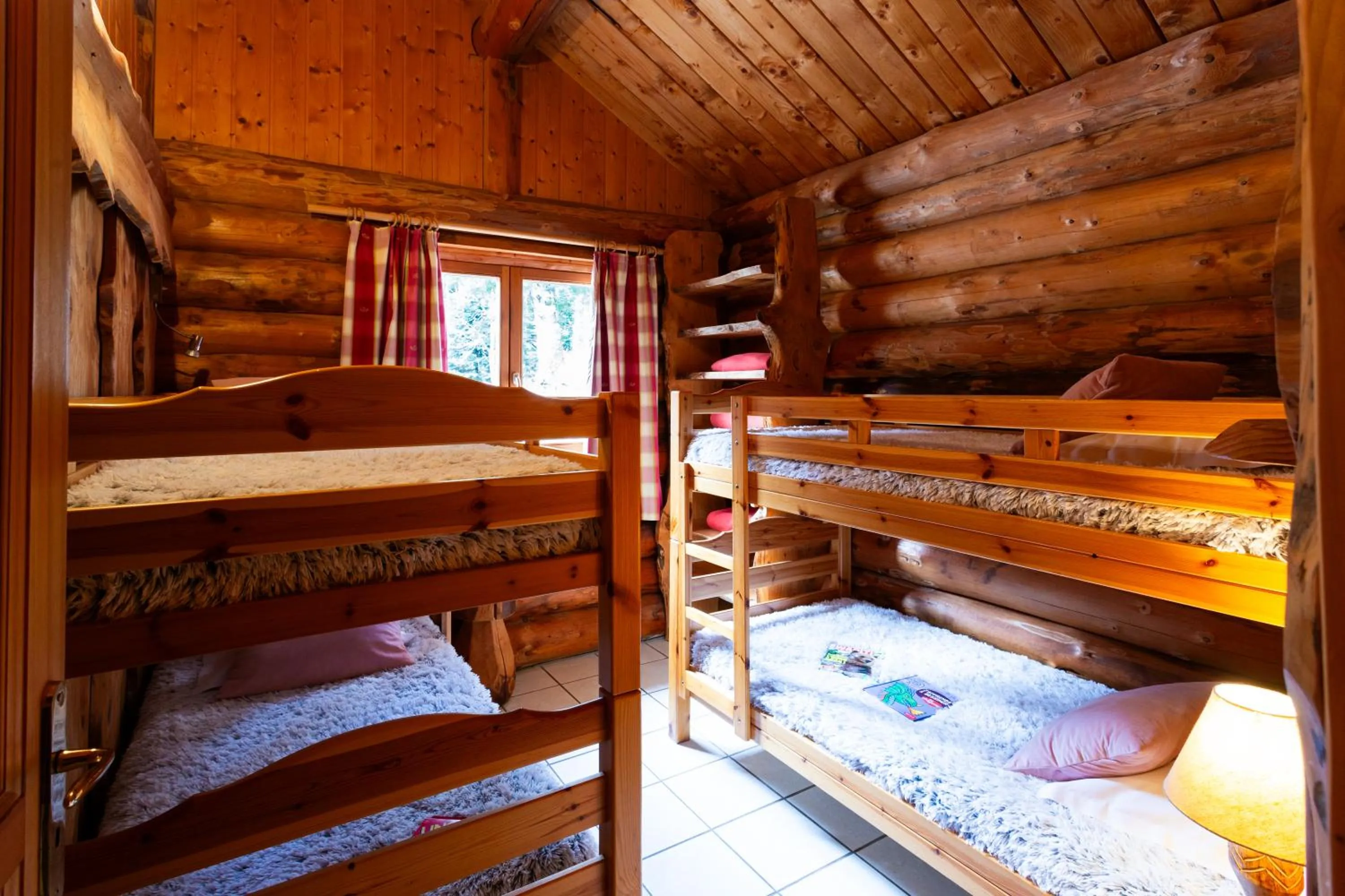 bunk bed, Bed in Le Couarôge Chalets et Appartements