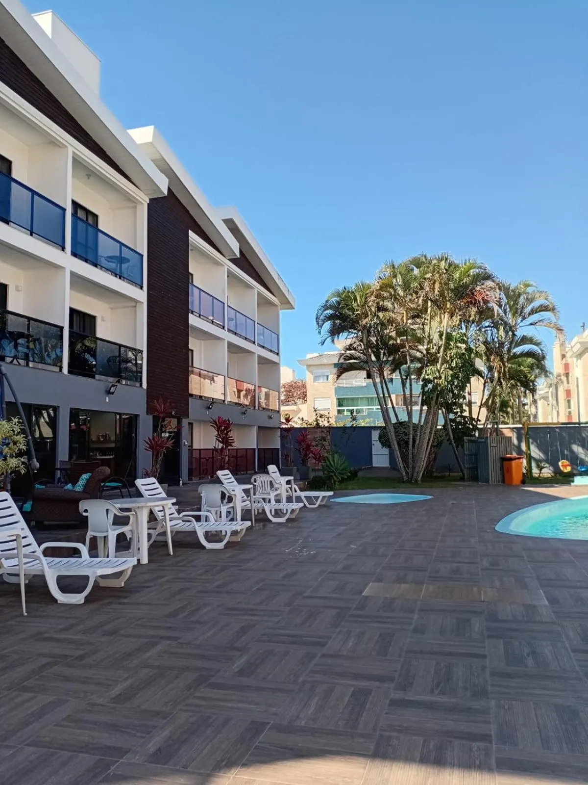 Swimming pool in Gentil Hotel