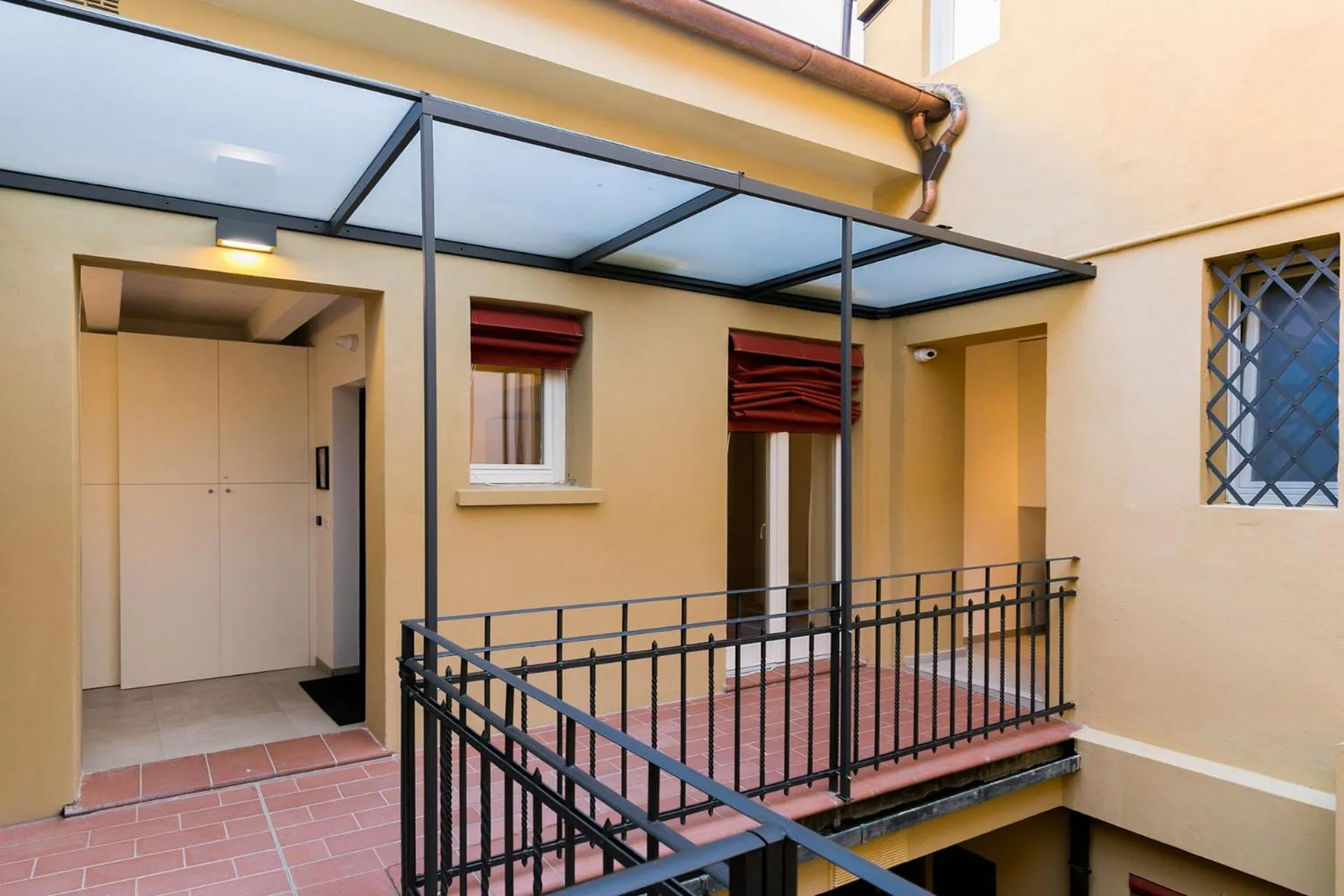 Patio in Residence le Porte