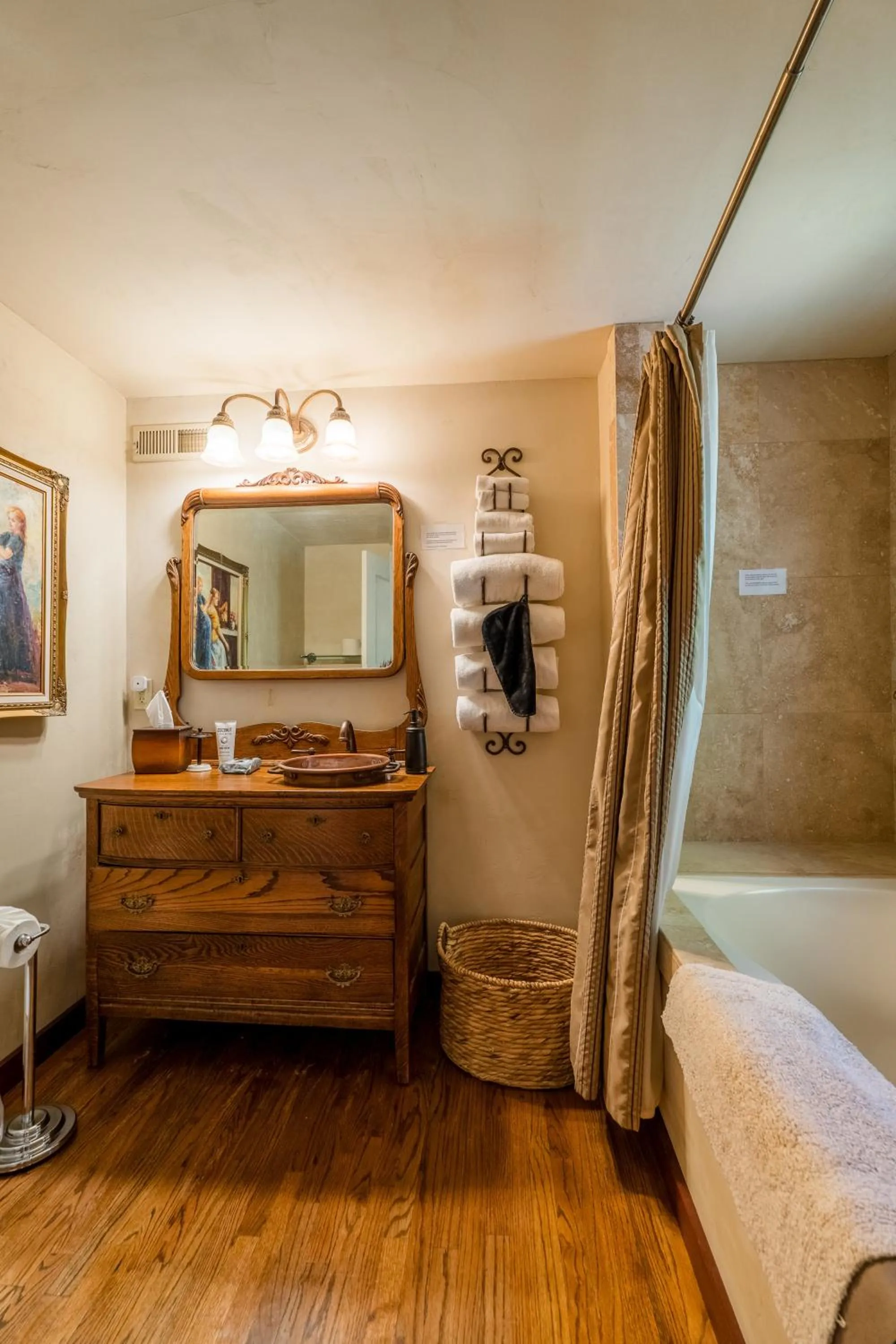 Bed in The Fillmore Inn