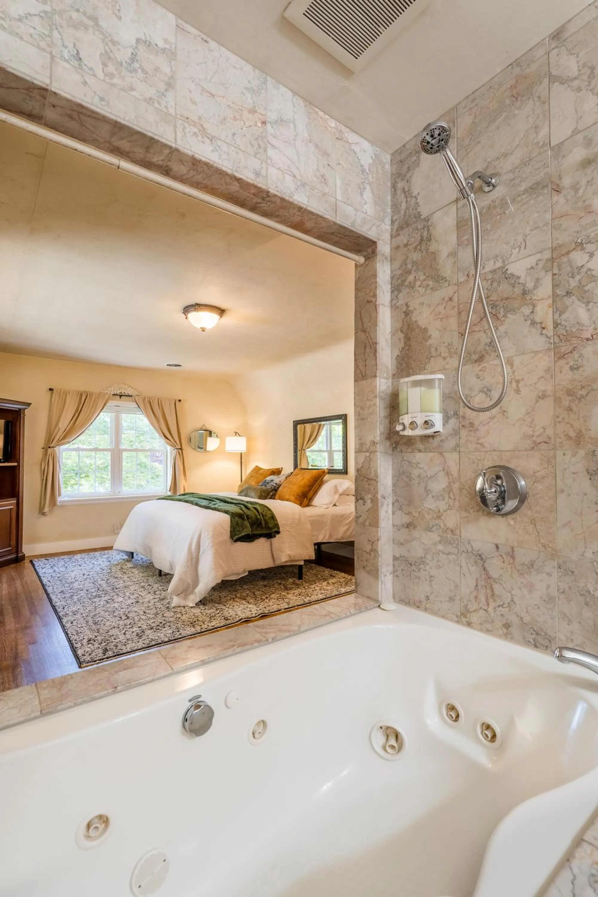 Bed in The Fillmore Inn