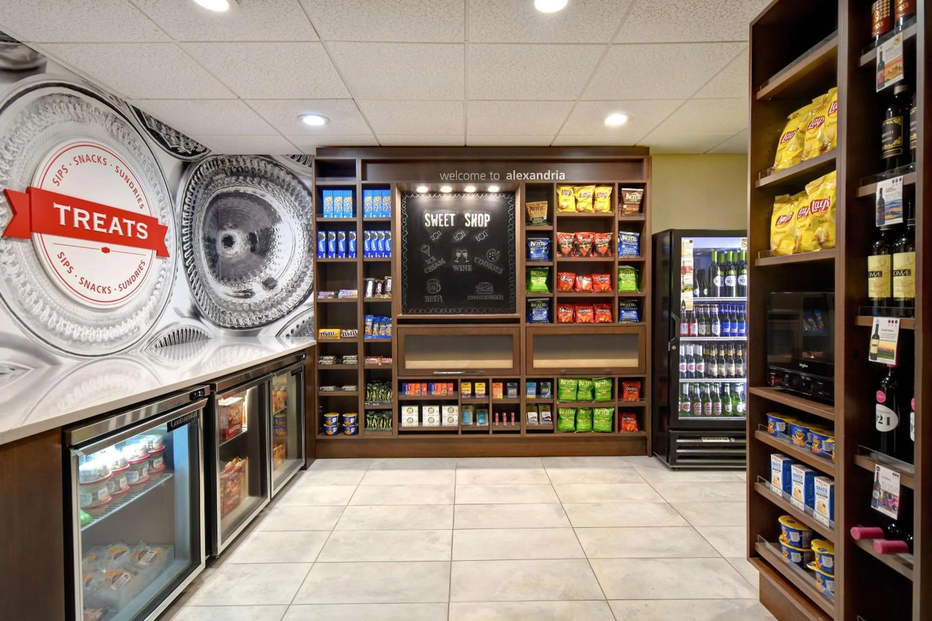 Restaurant/places to eat in Hampton Inn & Suites Alexandria Old Town Area South