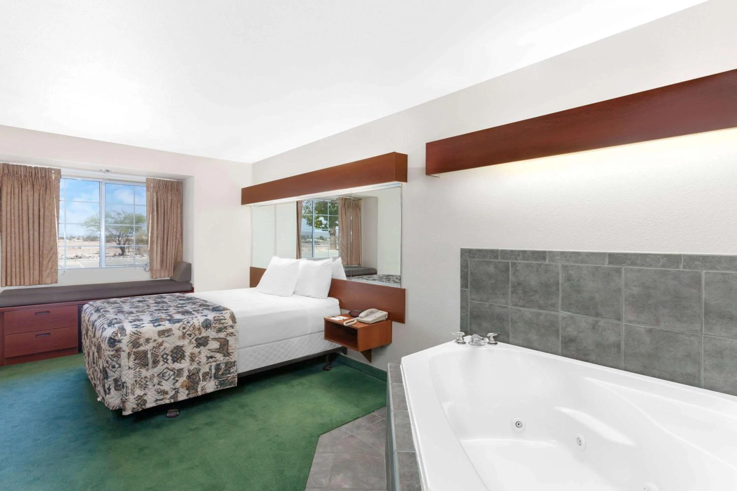 Photo of the whole room, Bed in Microtel Inn & Suites by Wyndham Wellton