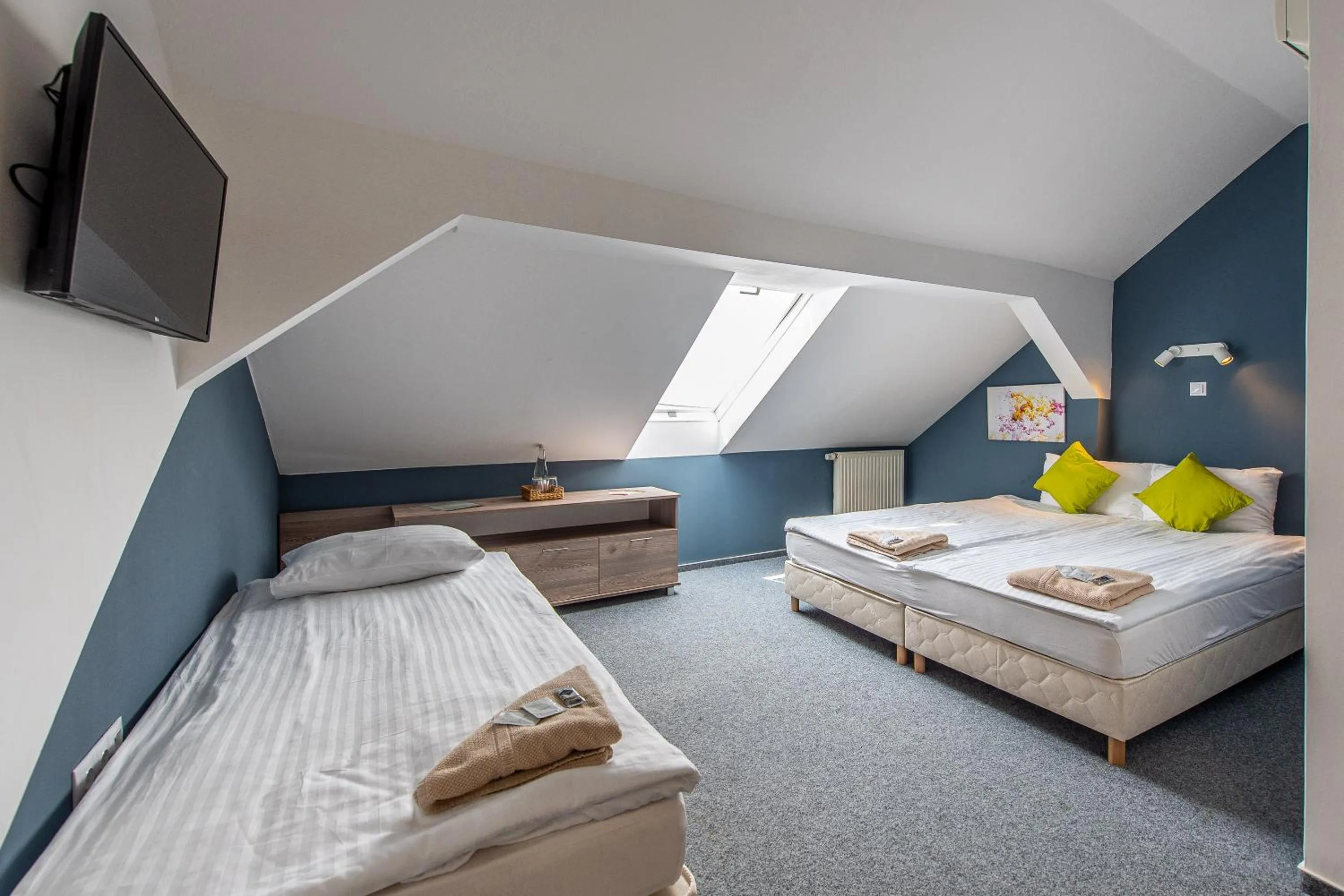 Bed in Herczeg Udvarház Poroszló